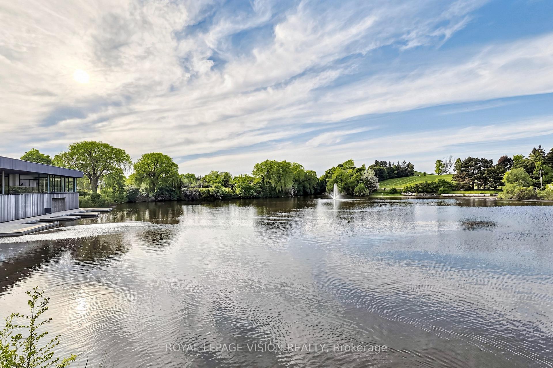 Photo 36 of 6 Hector Court, Brampton, Central Park — HOMEH