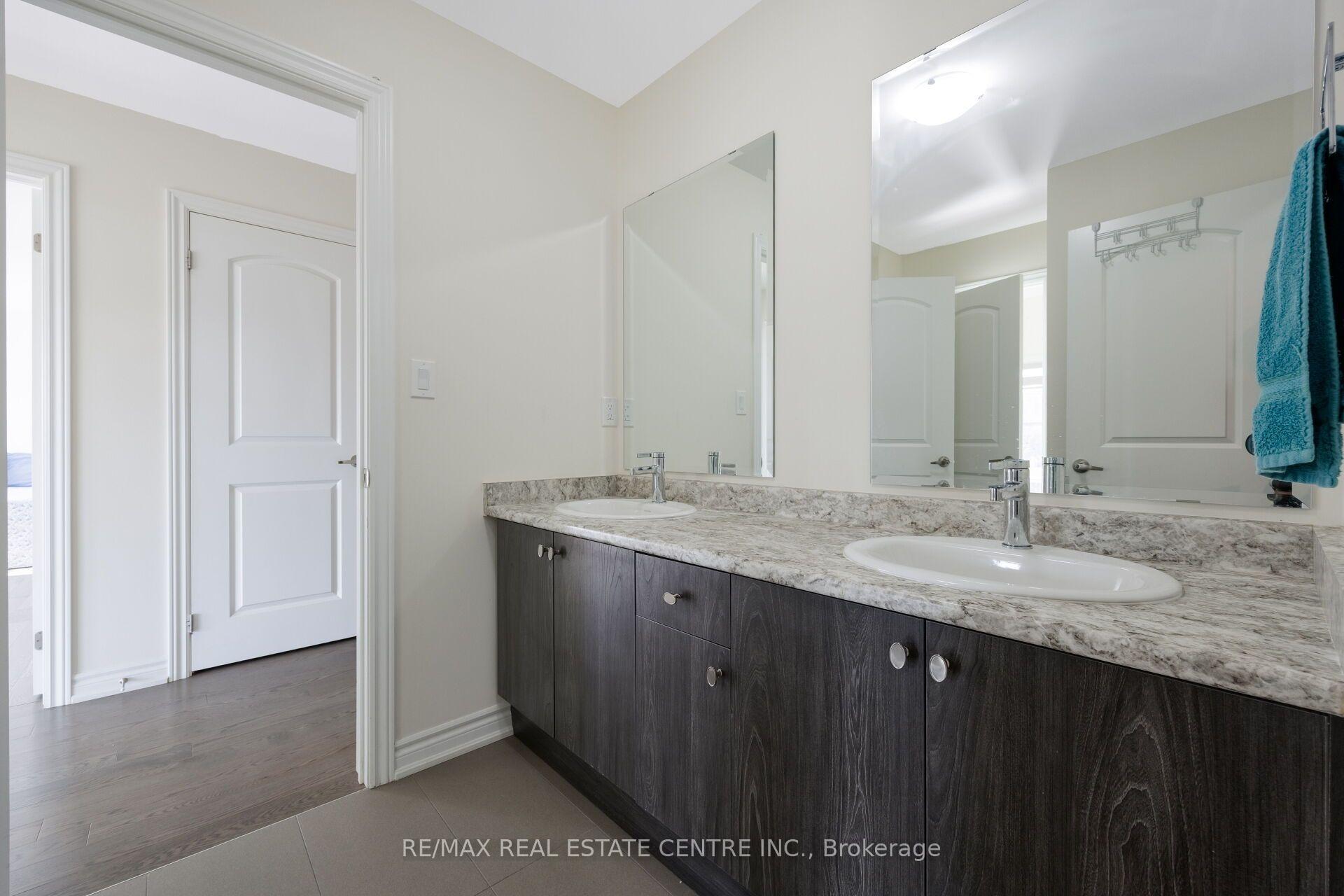 Photo 40 of 39 Goodview Drive, Brampton, Sandringham-Wellington North — HOMEH