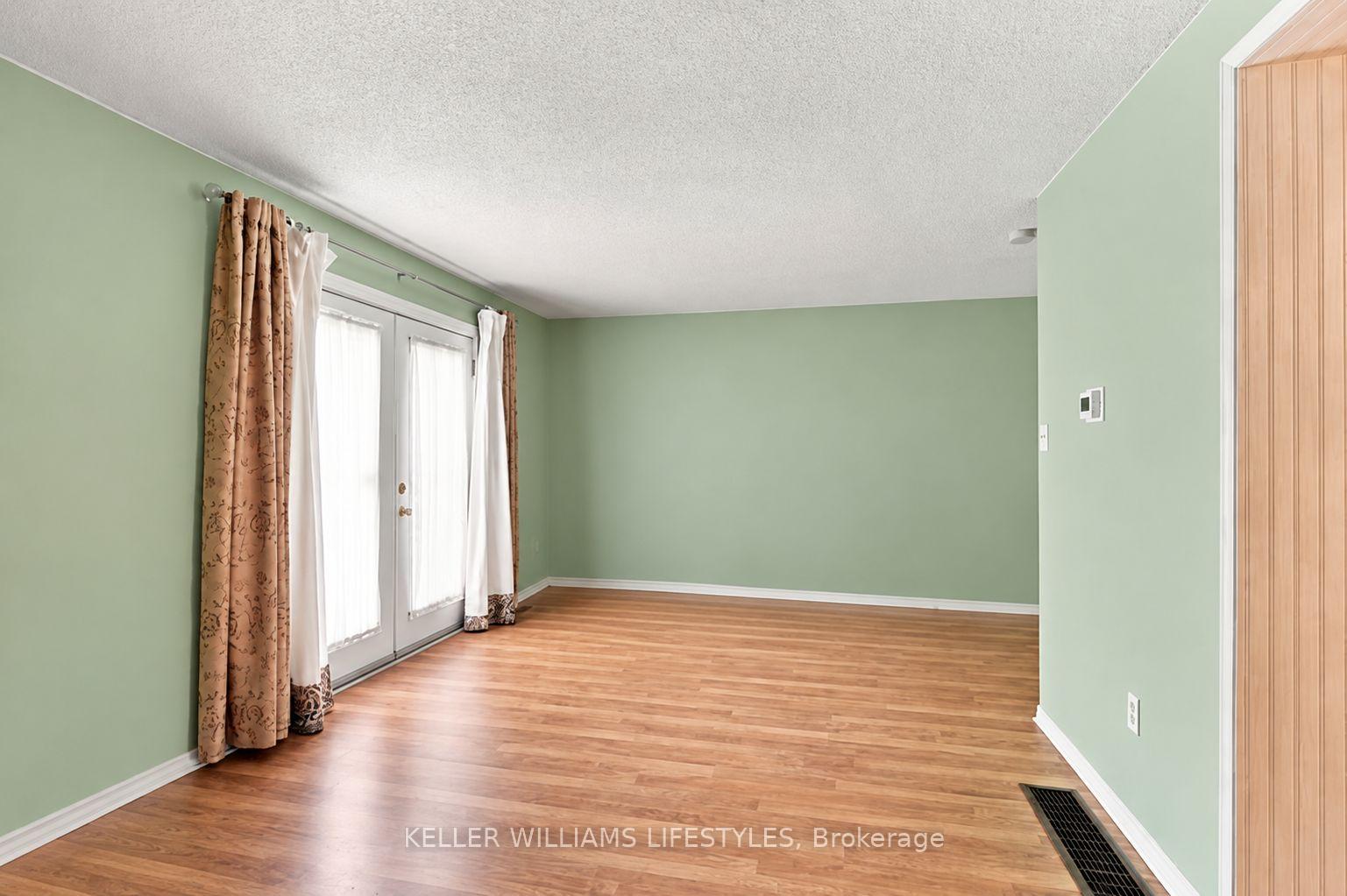 Photo 10 of Unit 59, 511 Admiral Drive, London, East I — HOMEH