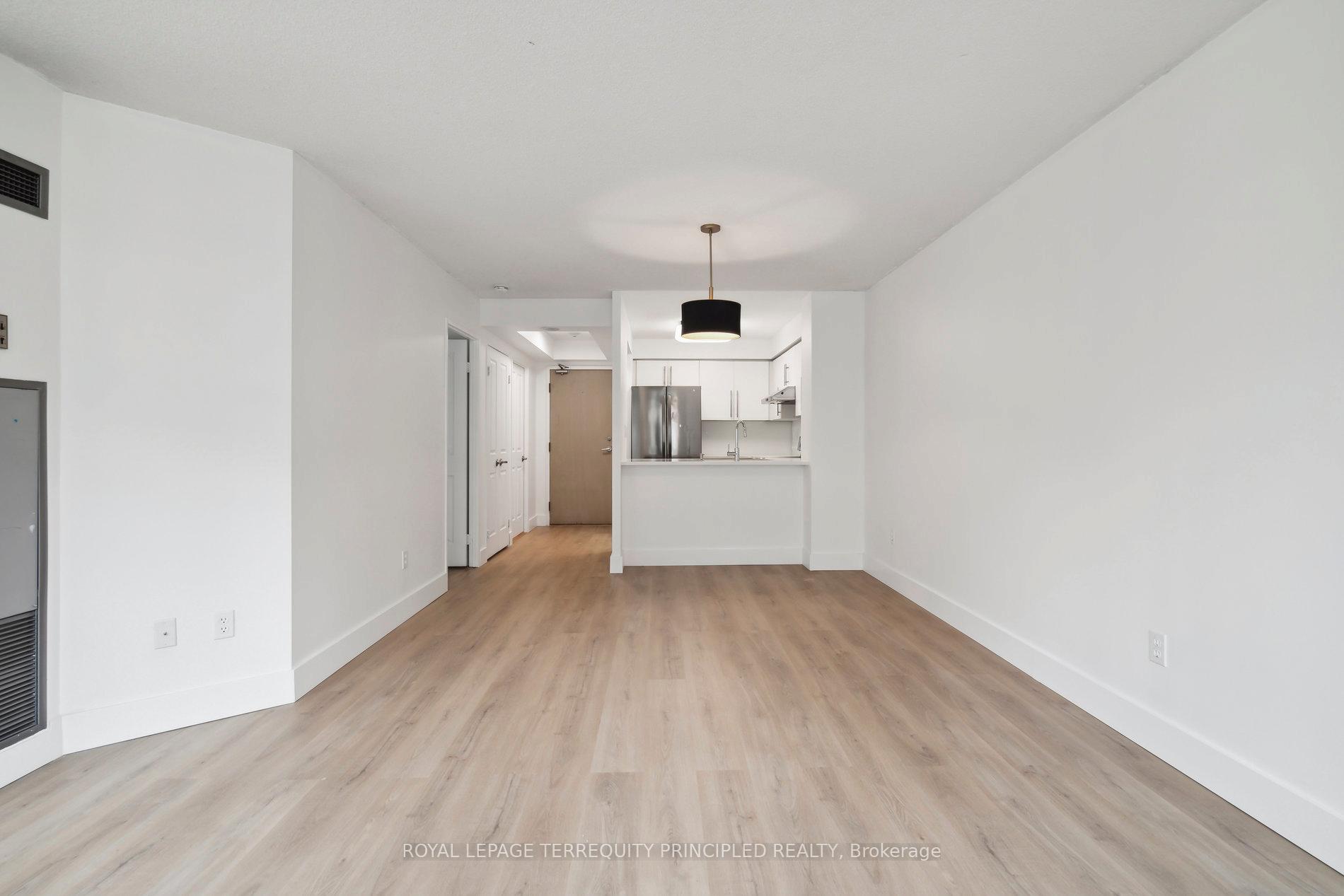 Photo 14 of Unit 418, 942 Yonge Street, Toronto, The Annex — HOMEH