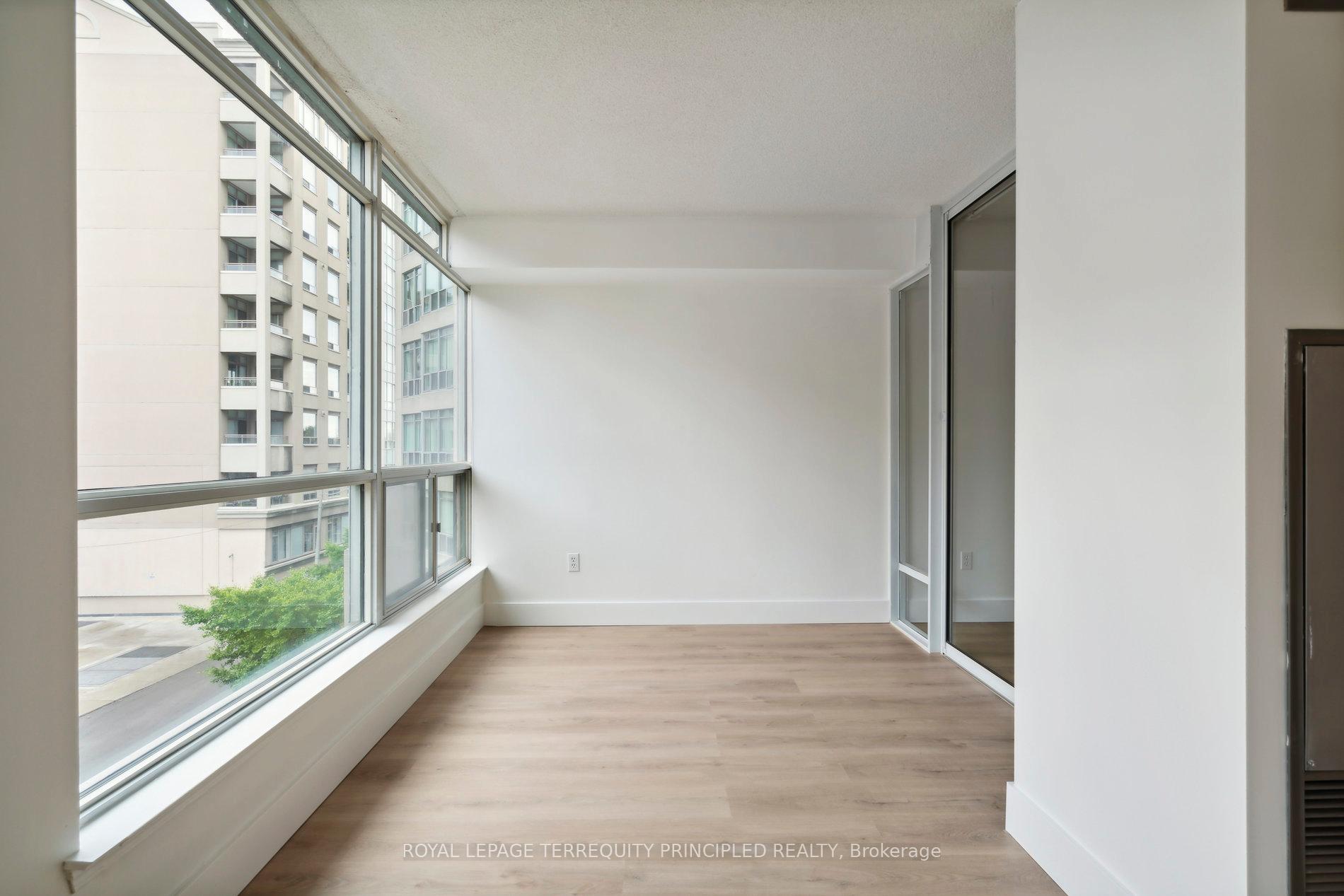 Photo 16 of Unit 418, 942 Yonge Street, Toronto, The Annex — HOMEH
