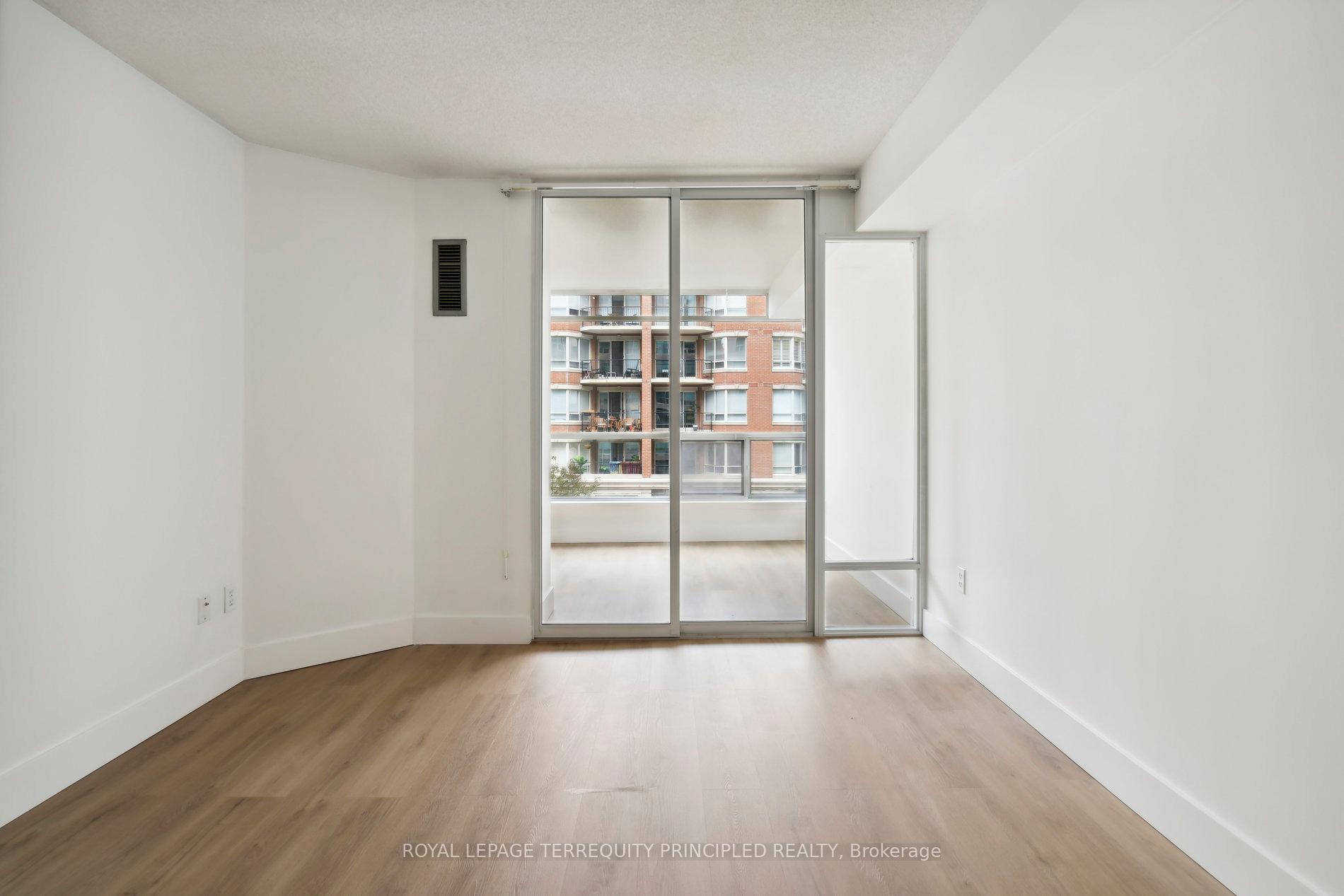 Photo 18 of Unit 418, 942 Yonge Street, Toronto, The Annex — HOMEH