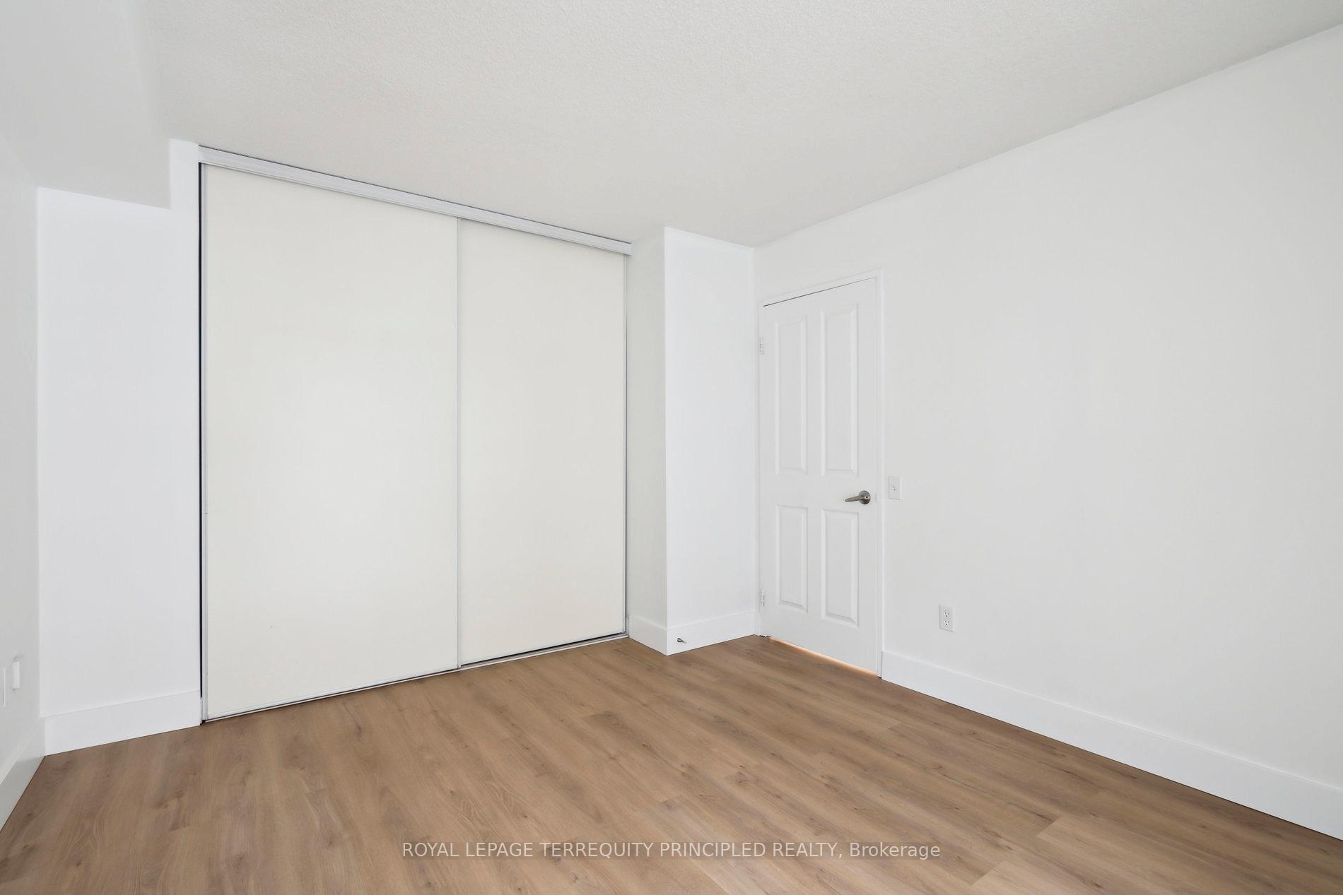 Photo 19 of Unit 418, 942 Yonge Street, Toronto, The Annex — HOMEH