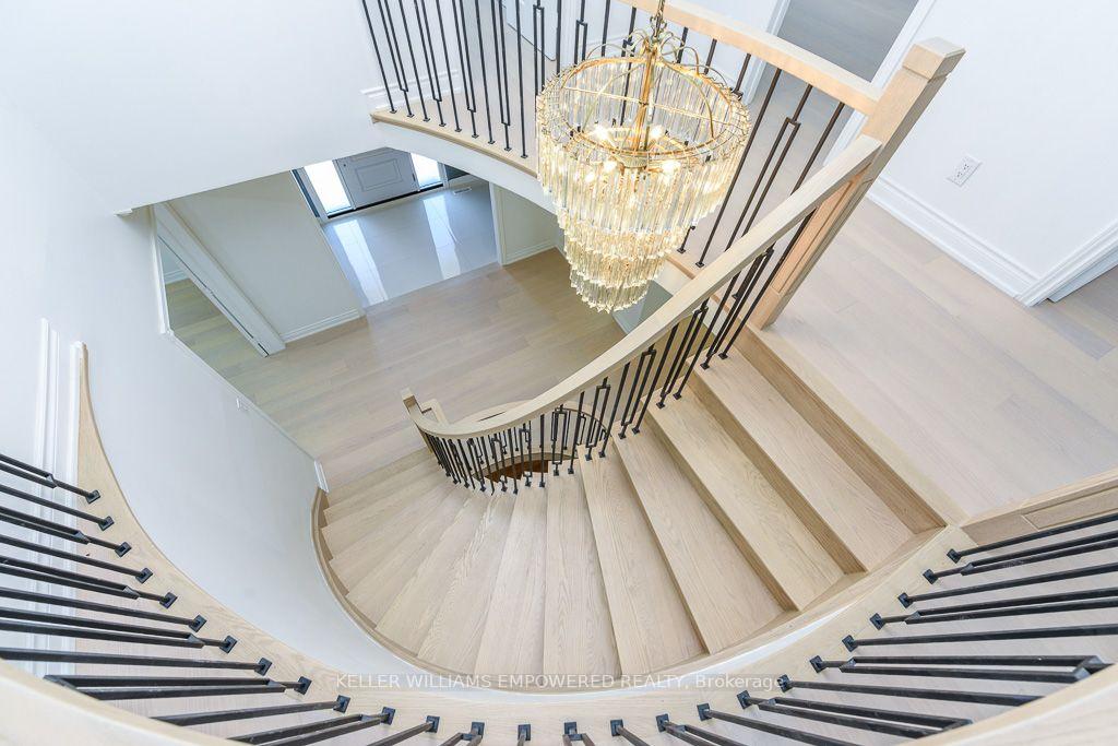 Photo 17 of 24 Marconi Avenue, Vaughan, East Woodbridge — HOMEH