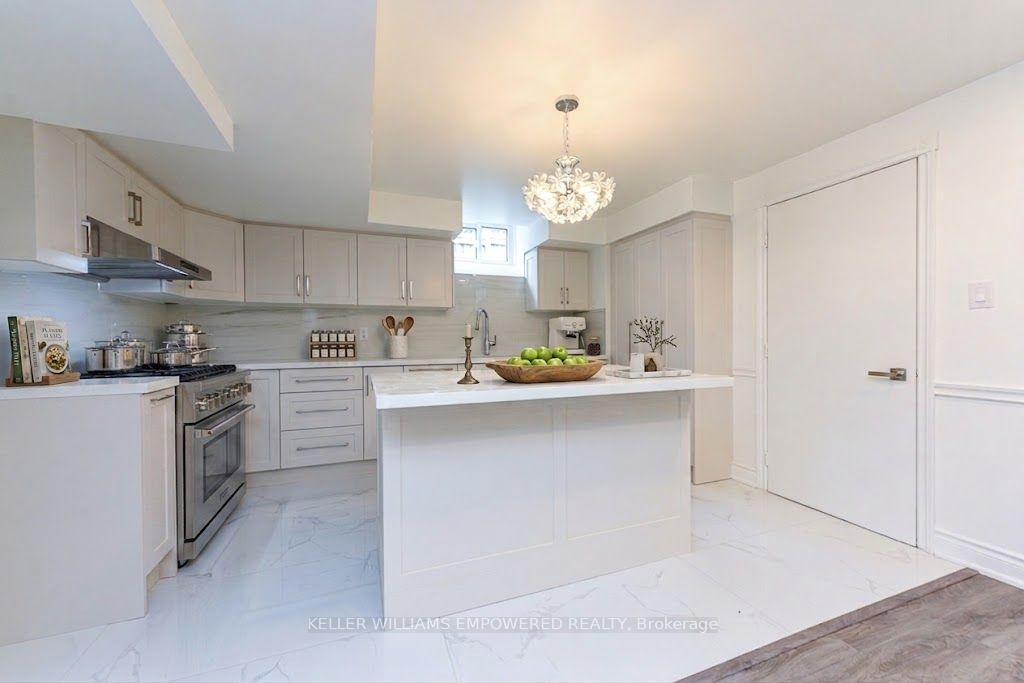Photo 40 of 24 Marconi Avenue, Vaughan, East Woodbridge — HOMEH