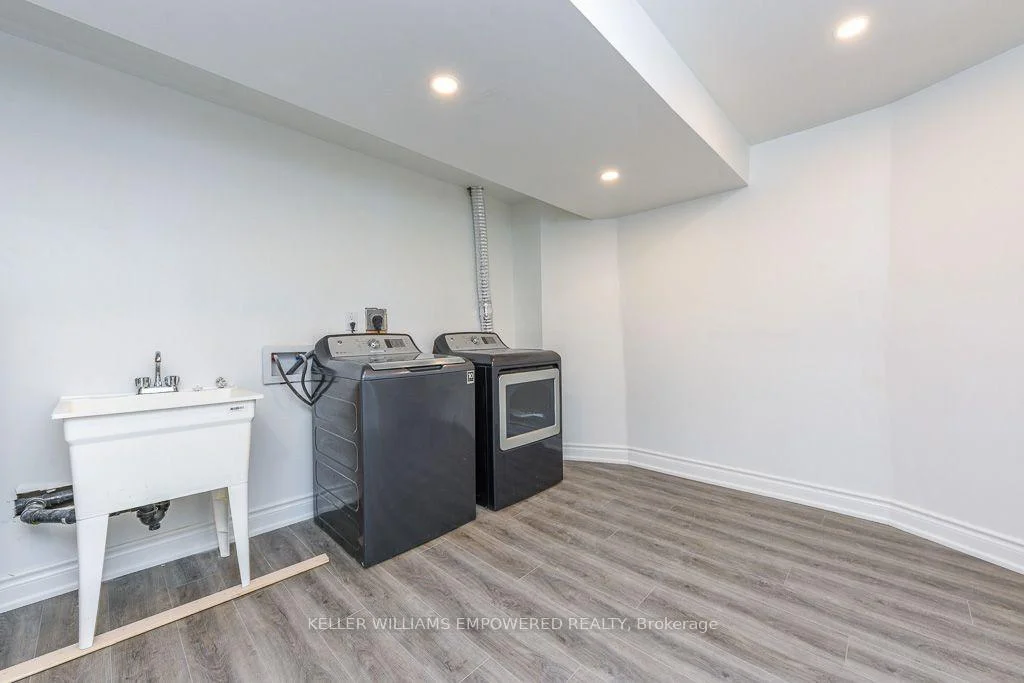 Photo 41 of 24 Marconi Avenue, Vaughan, East Woodbridge — HOMEH