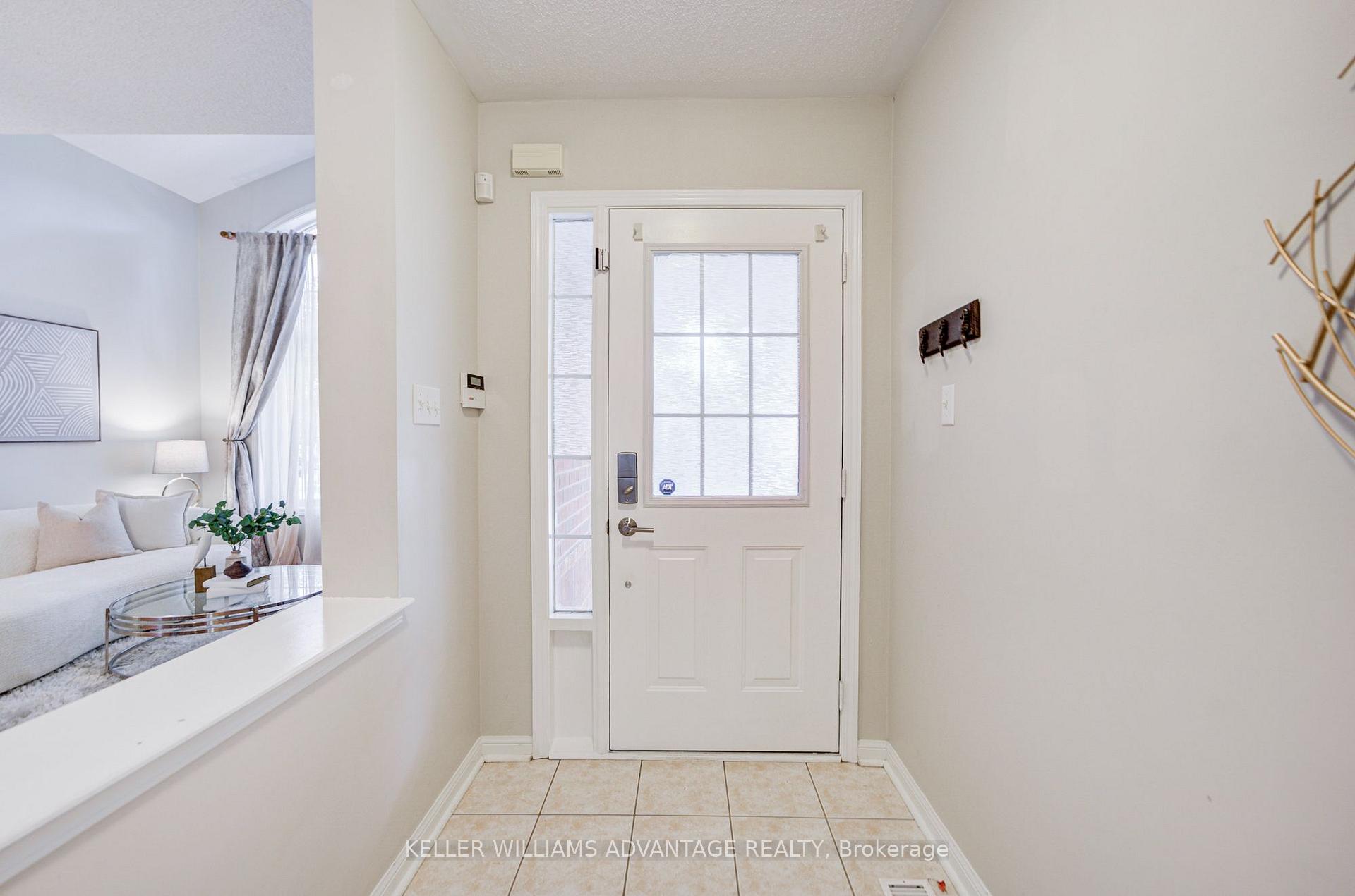 Photo 4 of 3097 Abernathy Way, Oakville, Bronte Creek — HOMEH
