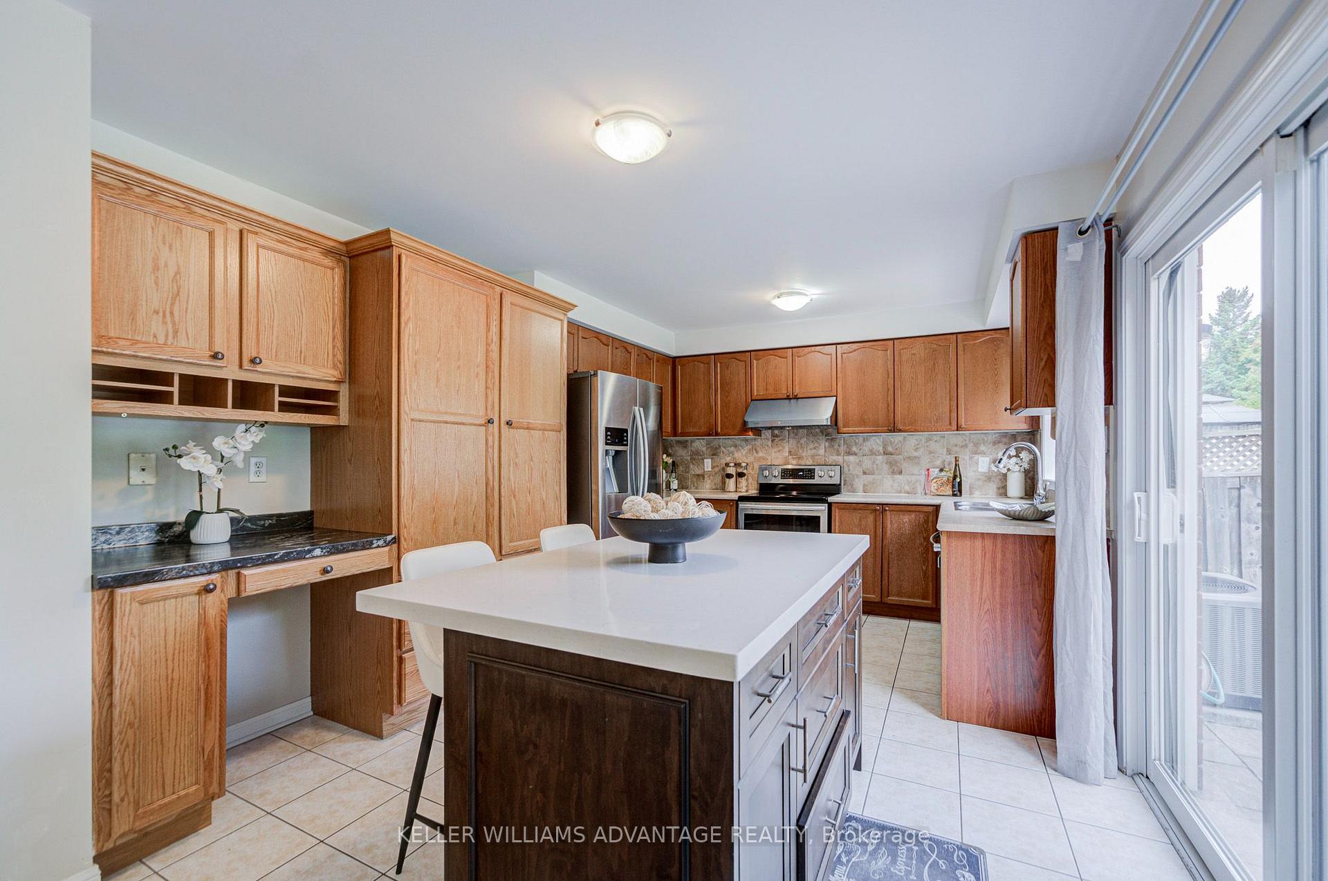 Photo 18 of 3097 Abernathy Way, Oakville, Bronte Creek — HOMEH