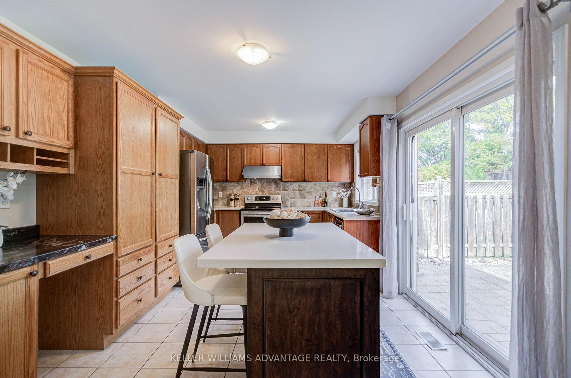 Photo 19 of 3097 Abernathy Way, Oakville, Bronte Creek — HOMEH