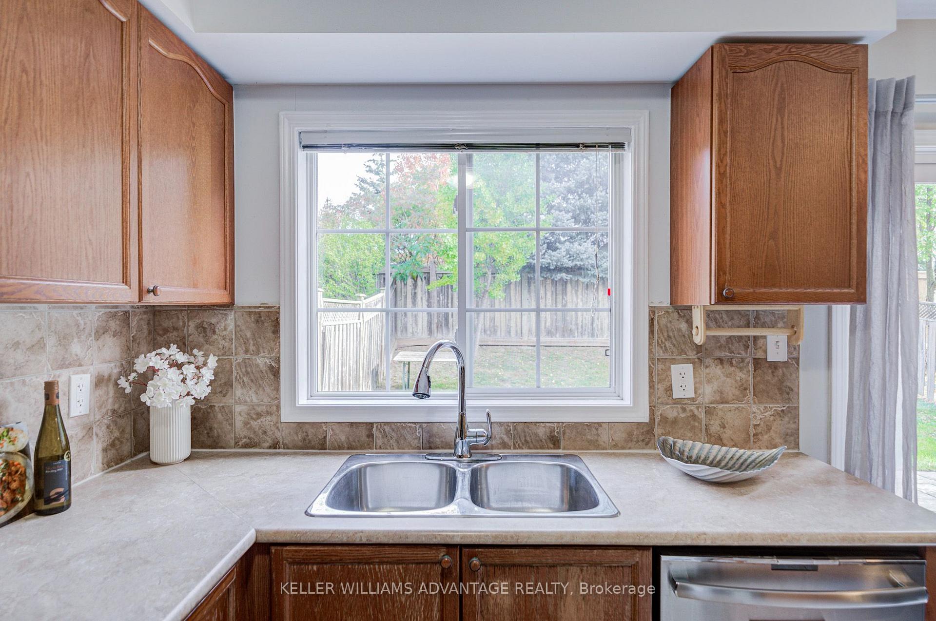 Photo 22 of 3097 Abernathy Way, Oakville, Bronte Creek — HOMEH