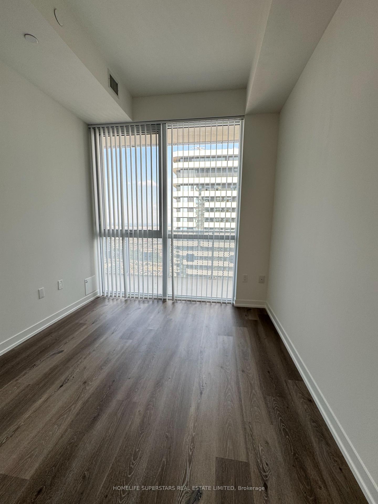Photo 7 of Unit 5815, 225 Commerce Street, Vaughan, Vaughan Corporate Centre — HOMEH