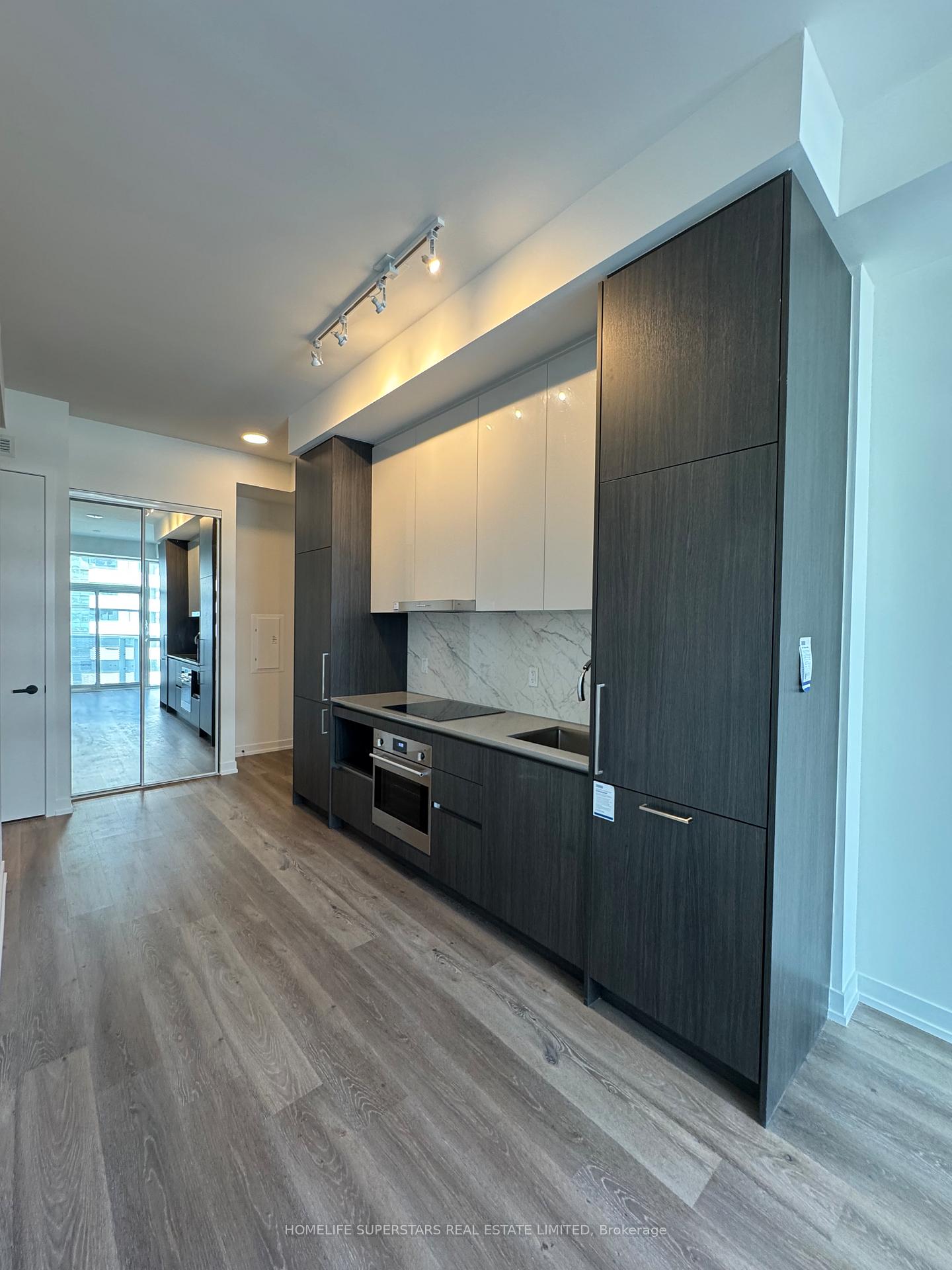 Photo 20 of Unit 5815, 225 Commerce Street, Vaughan, Vaughan Corporate Centre — HOMEH