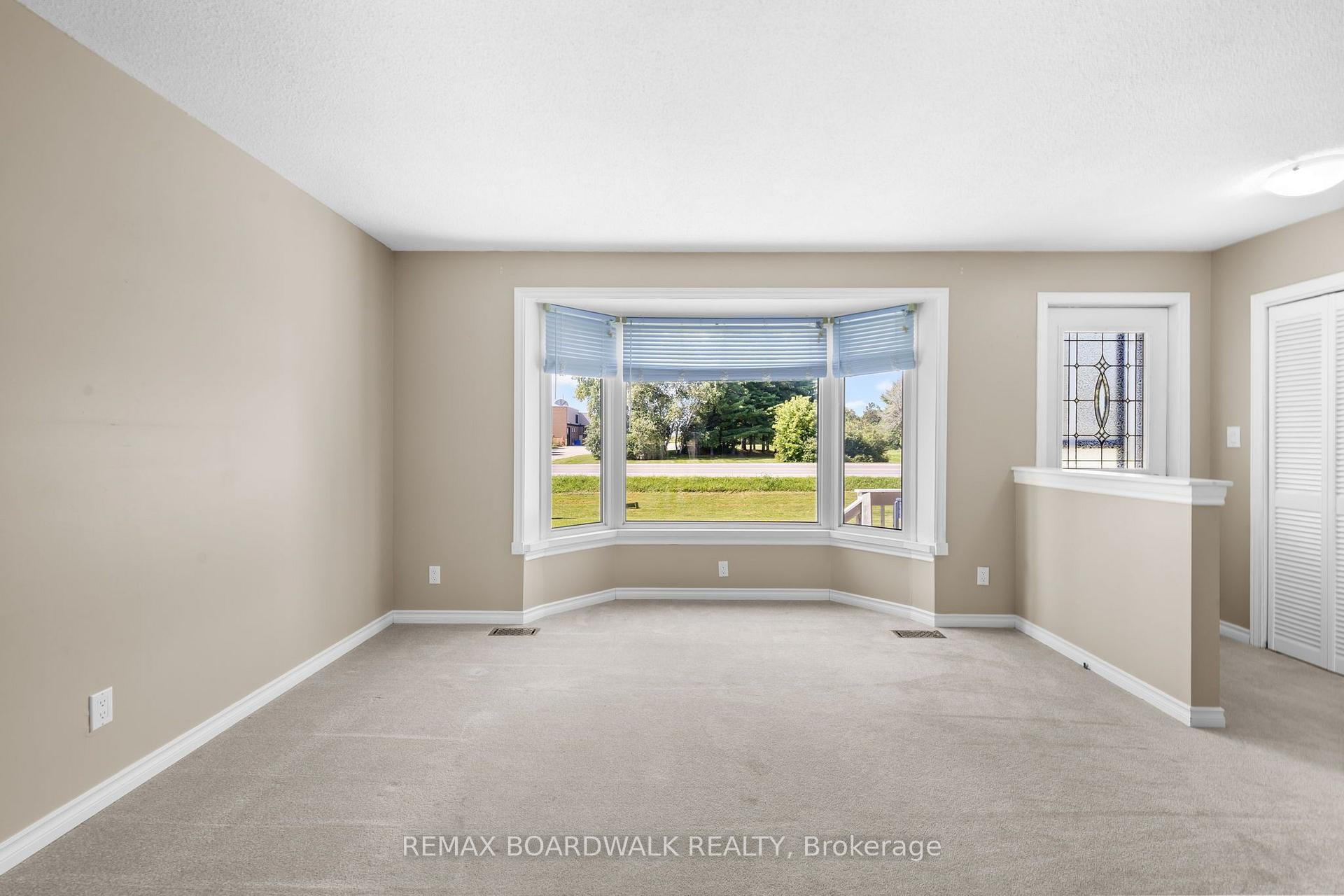 Photo 5 of 189 Arnold Drive, Perth, Perth — HOMEH