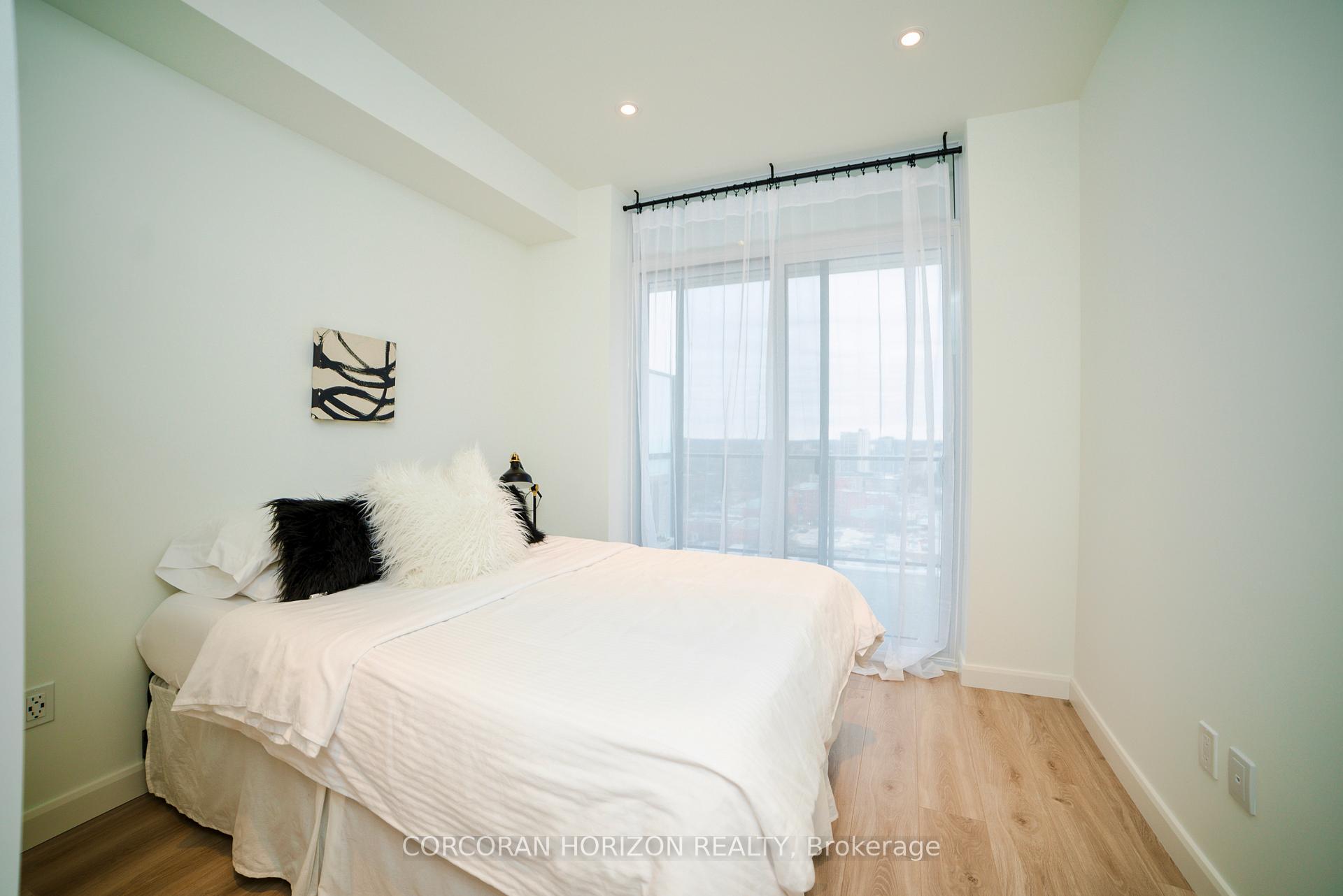 Photo 11 of Unit 1807, 741 King Street W, Kitchener, KW Hospital — HOMEH