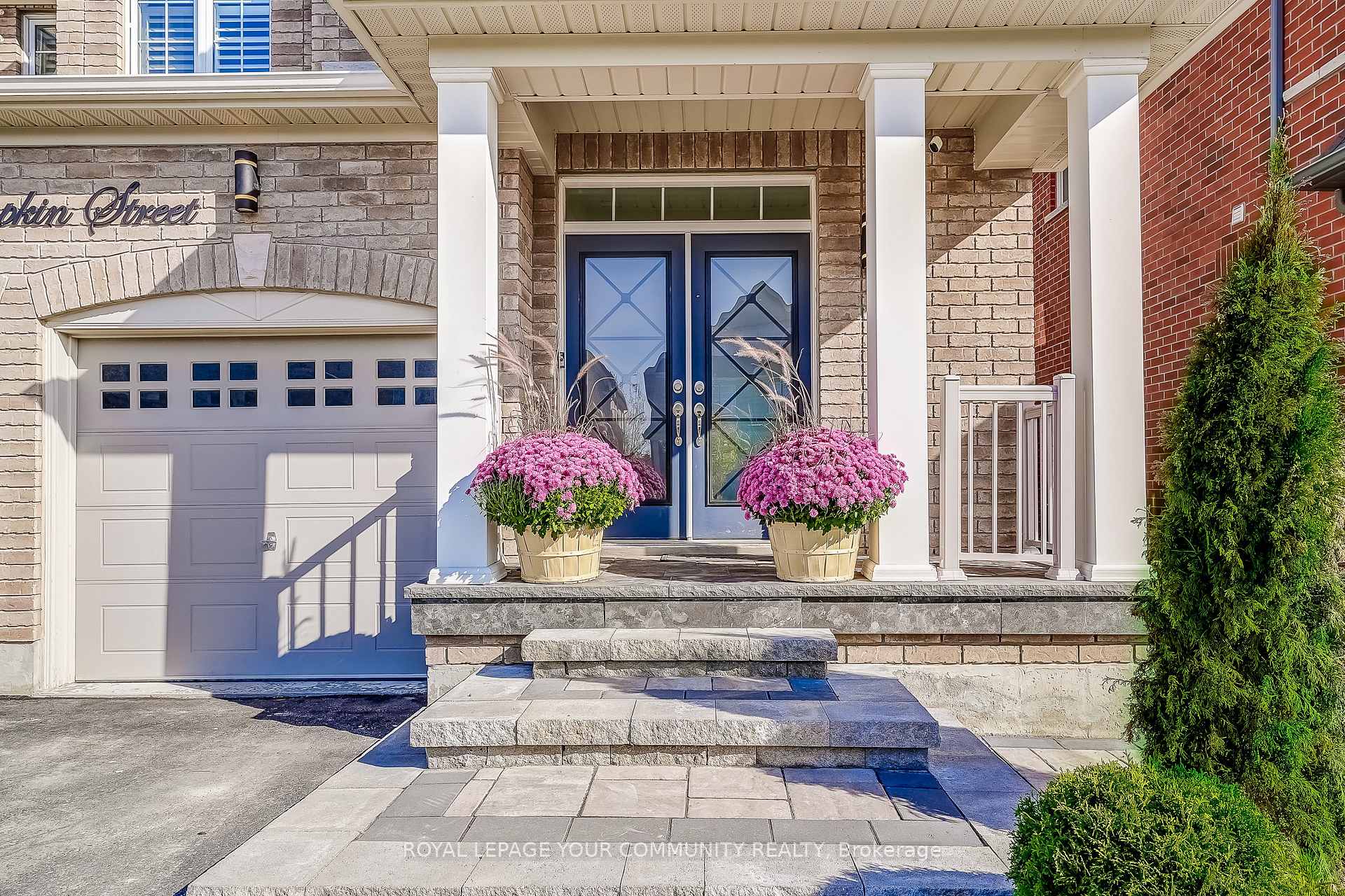 Photo 4 of 57 Lampkin Street, Georgina, Sutton & Jackson's Point — HOMEH