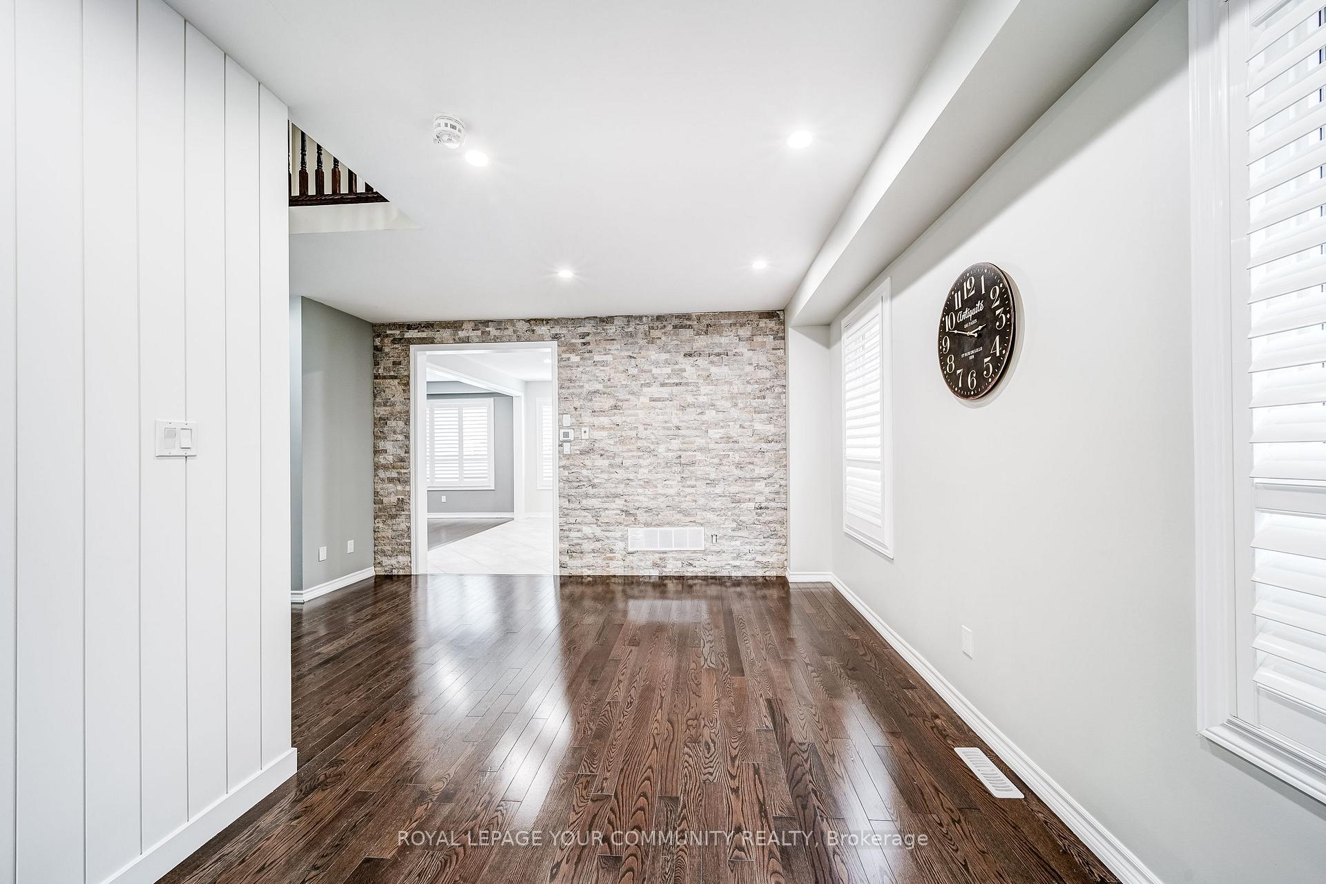 Photo 8 of 57 Lampkin Street, Georgina, Sutton & Jackson's Point — HOMEH