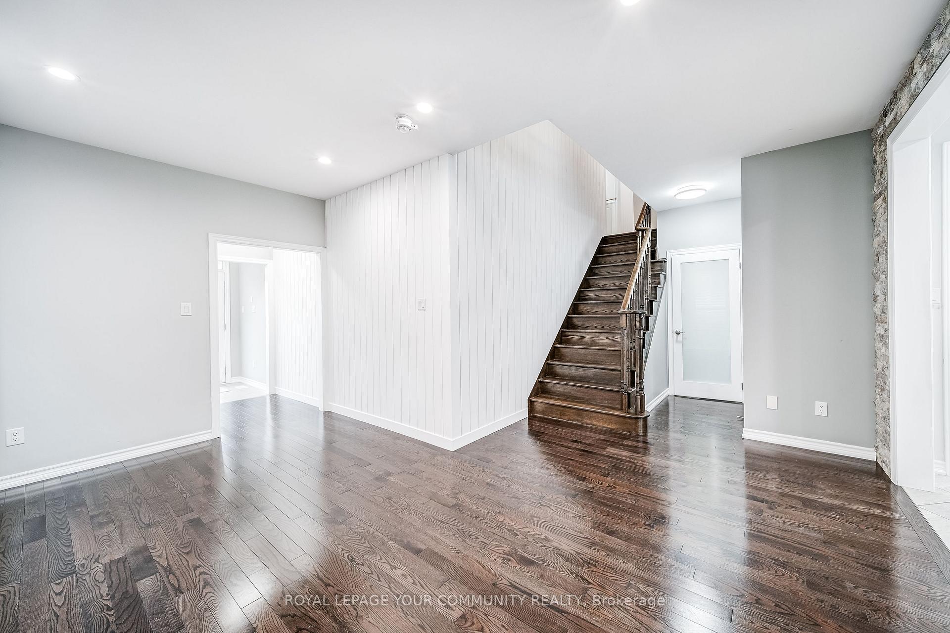 Photo 10 of 57 Lampkin Street, Georgina, Sutton & Jackson's Point — HOMEH