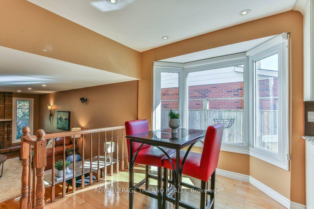 Photo 11 of 1221 Glenora Drive, London, North H — HOMEH