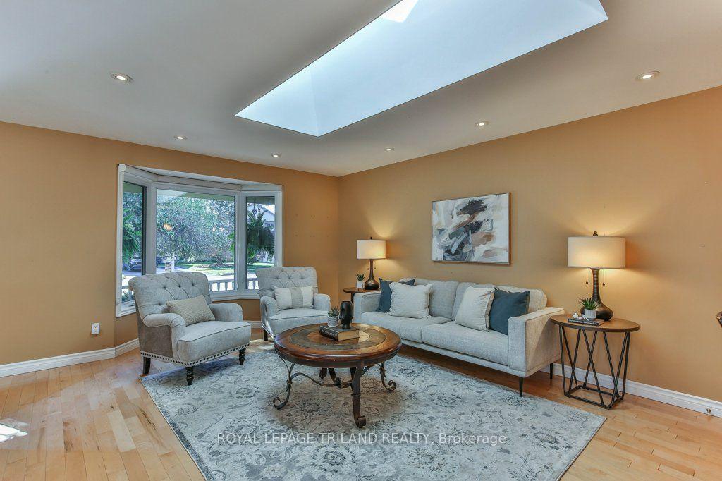 Photo 14 of 1221 Glenora Drive, London, North H — HOMEH