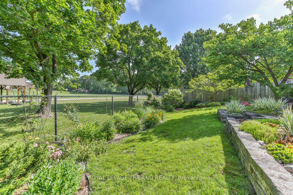 Photo 43 of 1221 Glenora Drive, London, North H — HOMEH