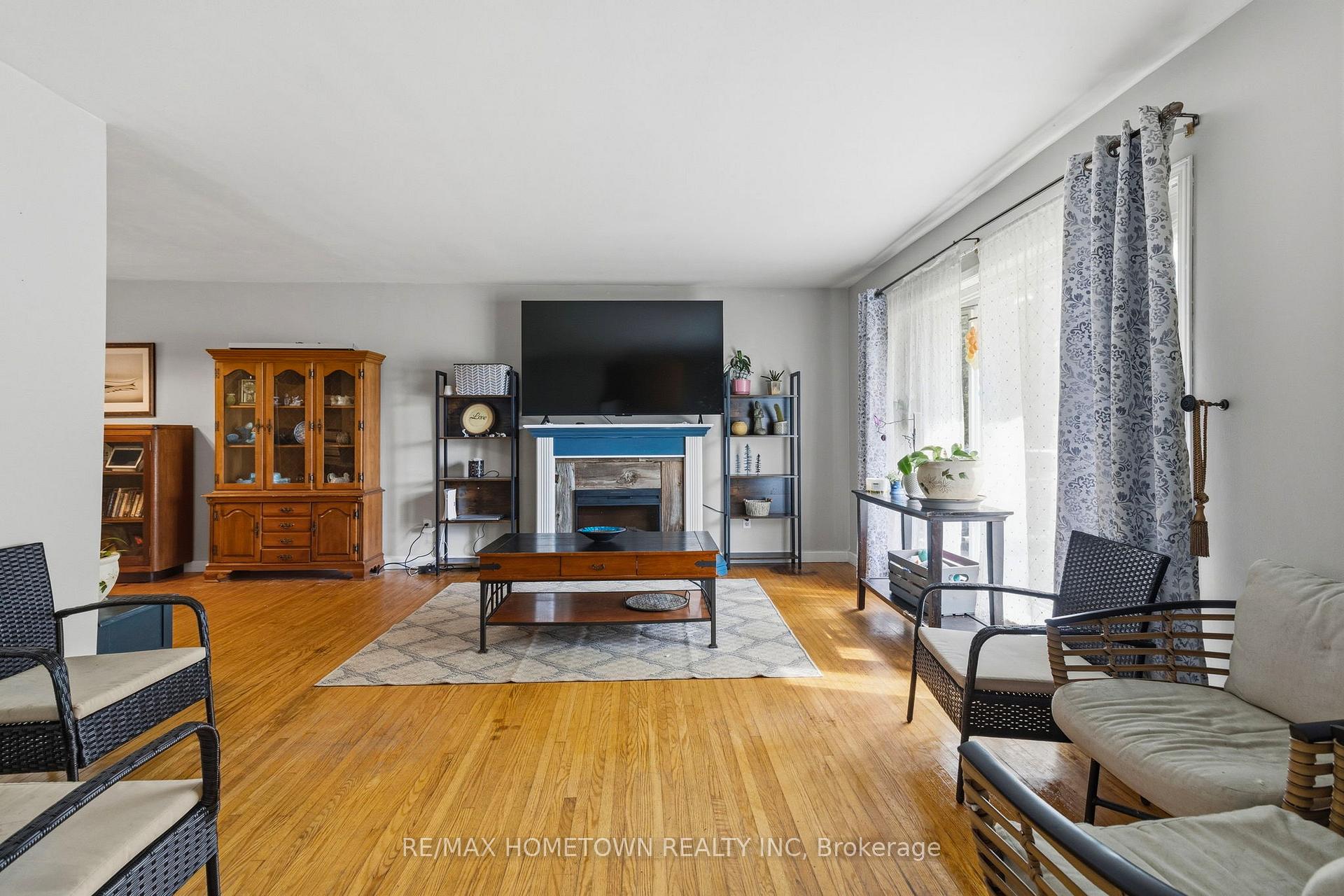 Photo 5 of 3505 Charleville Road, Augusta, Augusta Twp — HOMEH