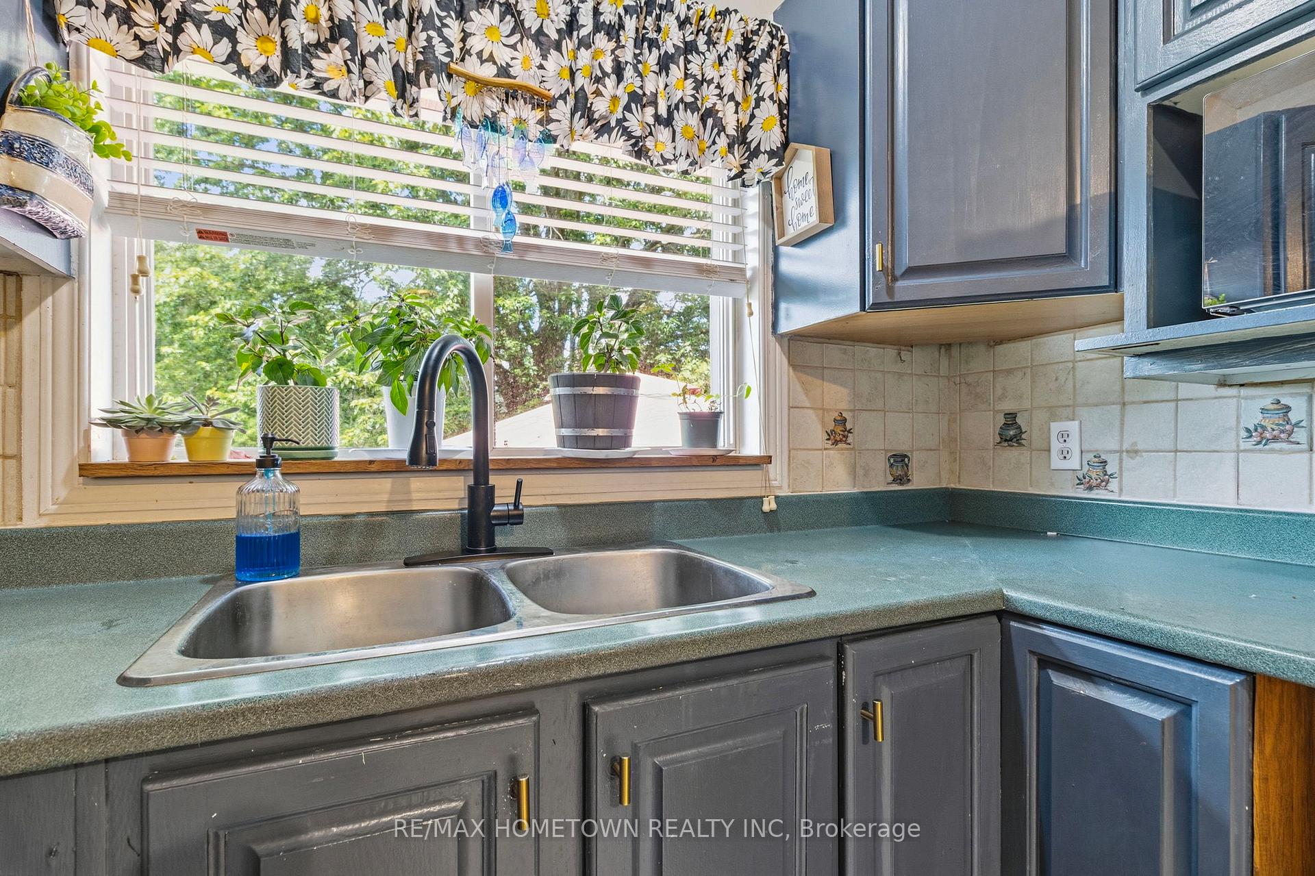 Photo 12 of 3505 Charleville Road, Augusta, Augusta Twp — HOMEH