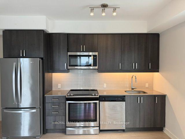 Photo 9 of Unit 8, 8 Nahani Way, Mississauga, Hurontario — HOMEH