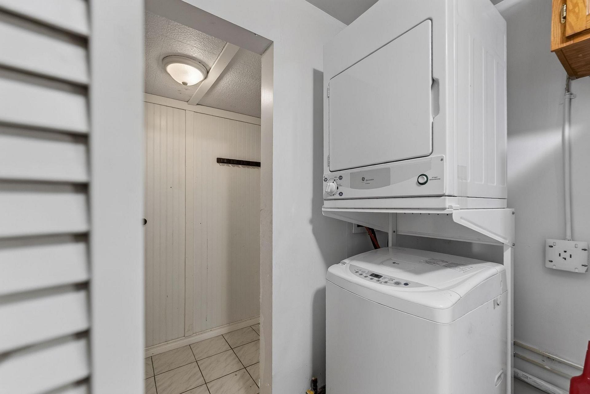 Photo 21 of 702 Lennox Avenue, Sault Ste Marie, Ward 4 — HOMEH
