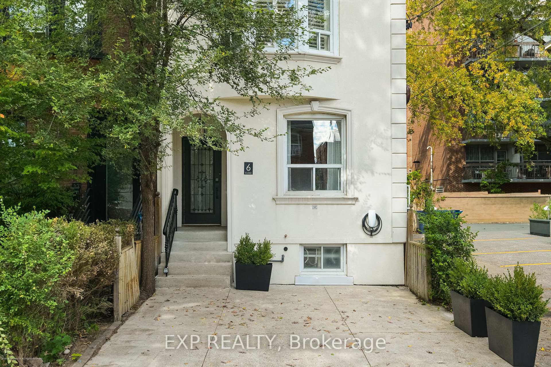 Photo 2 of 6 Louise Avenue, Toronto, Humewood-Cedarvale — HOMEH