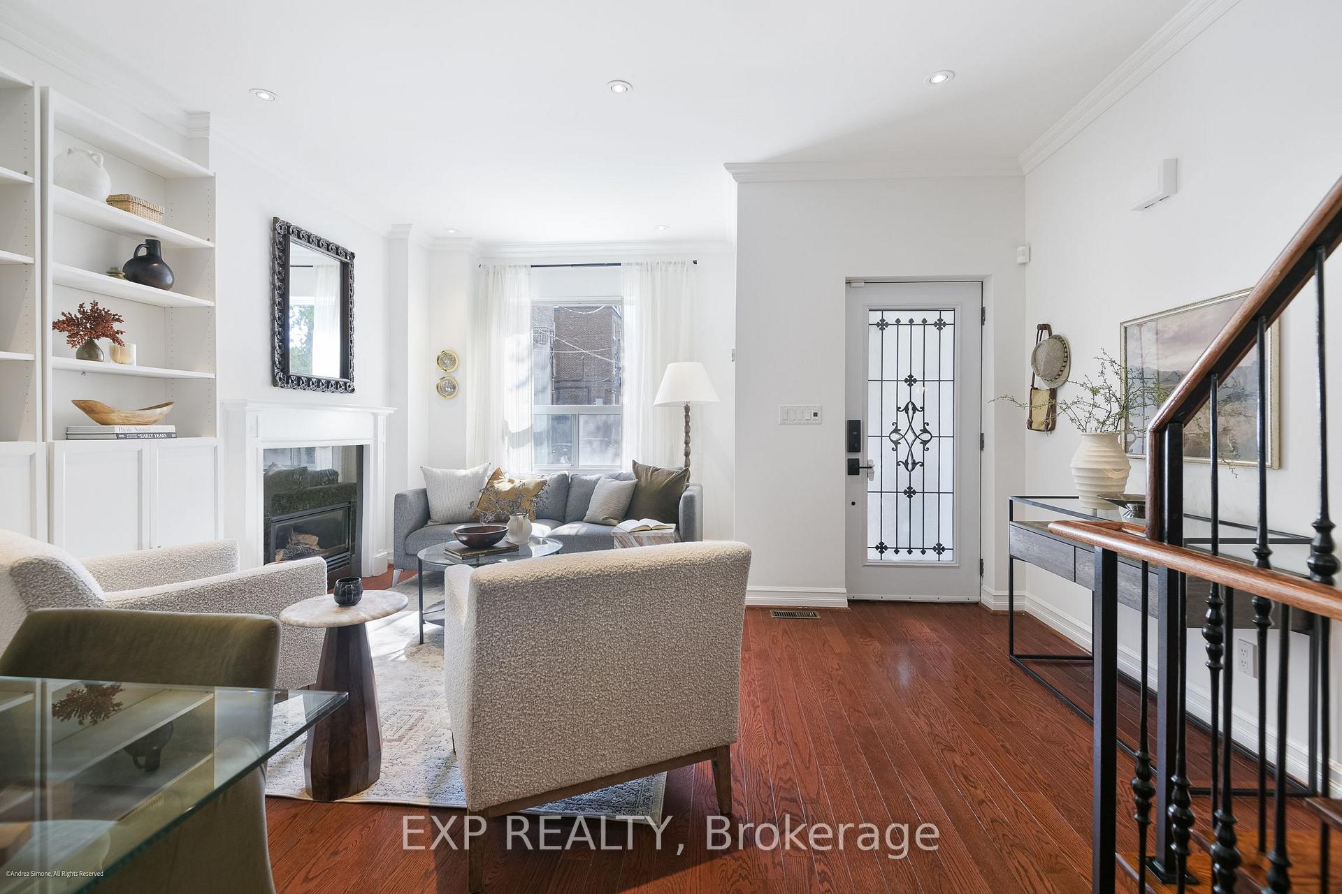 Photo 7 of 6 Louise Avenue, Toronto, Humewood-Cedarvale — HOMEH