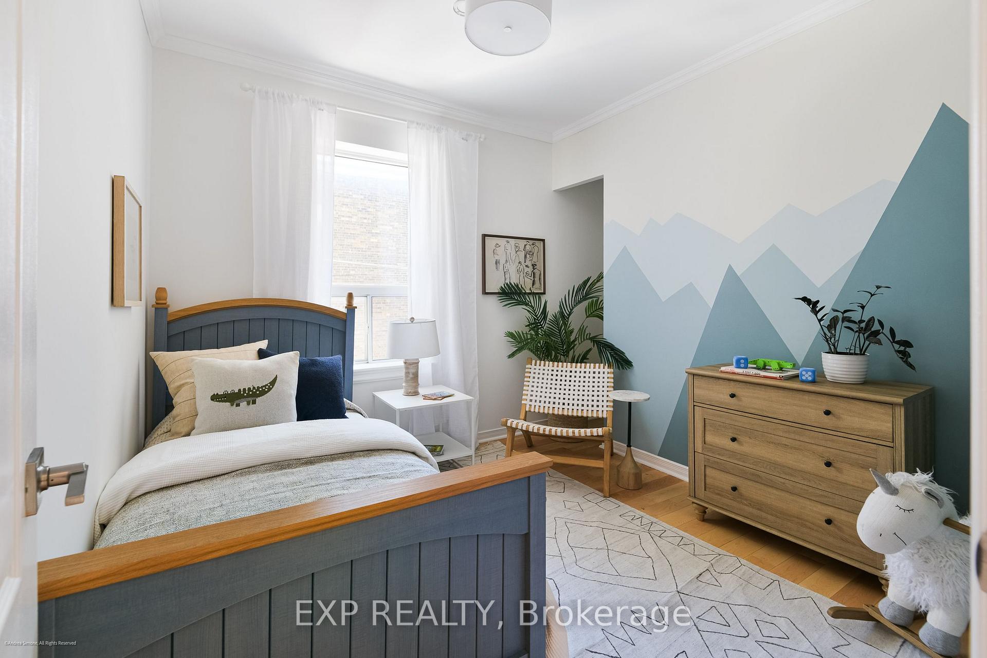 Photo 17 of 6 Louise Avenue, Toronto, Humewood-Cedarvale — HOMEH