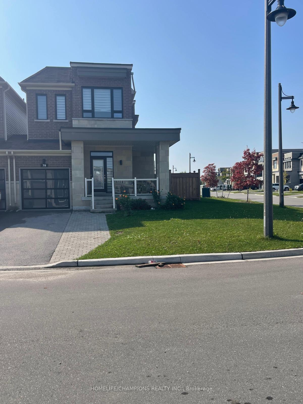 Photo 2 of 78 Clipper Lane, Clarington, Bowmanville — HOMEH