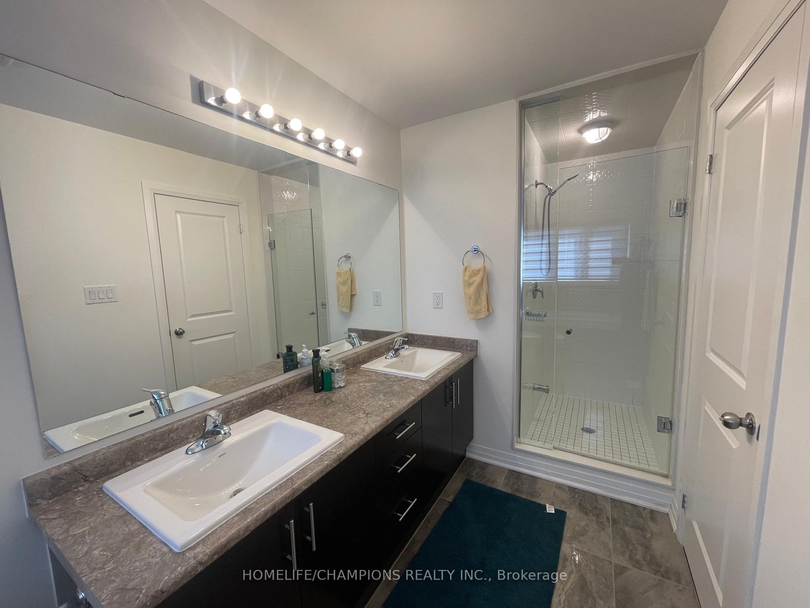 Photo 11 of 78 Clipper Lane, Clarington, Bowmanville — HOMEH