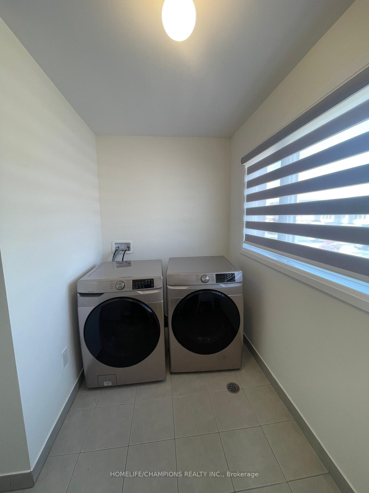 Photo 14 of 78 Clipper Lane, Clarington, Bowmanville — HOMEH