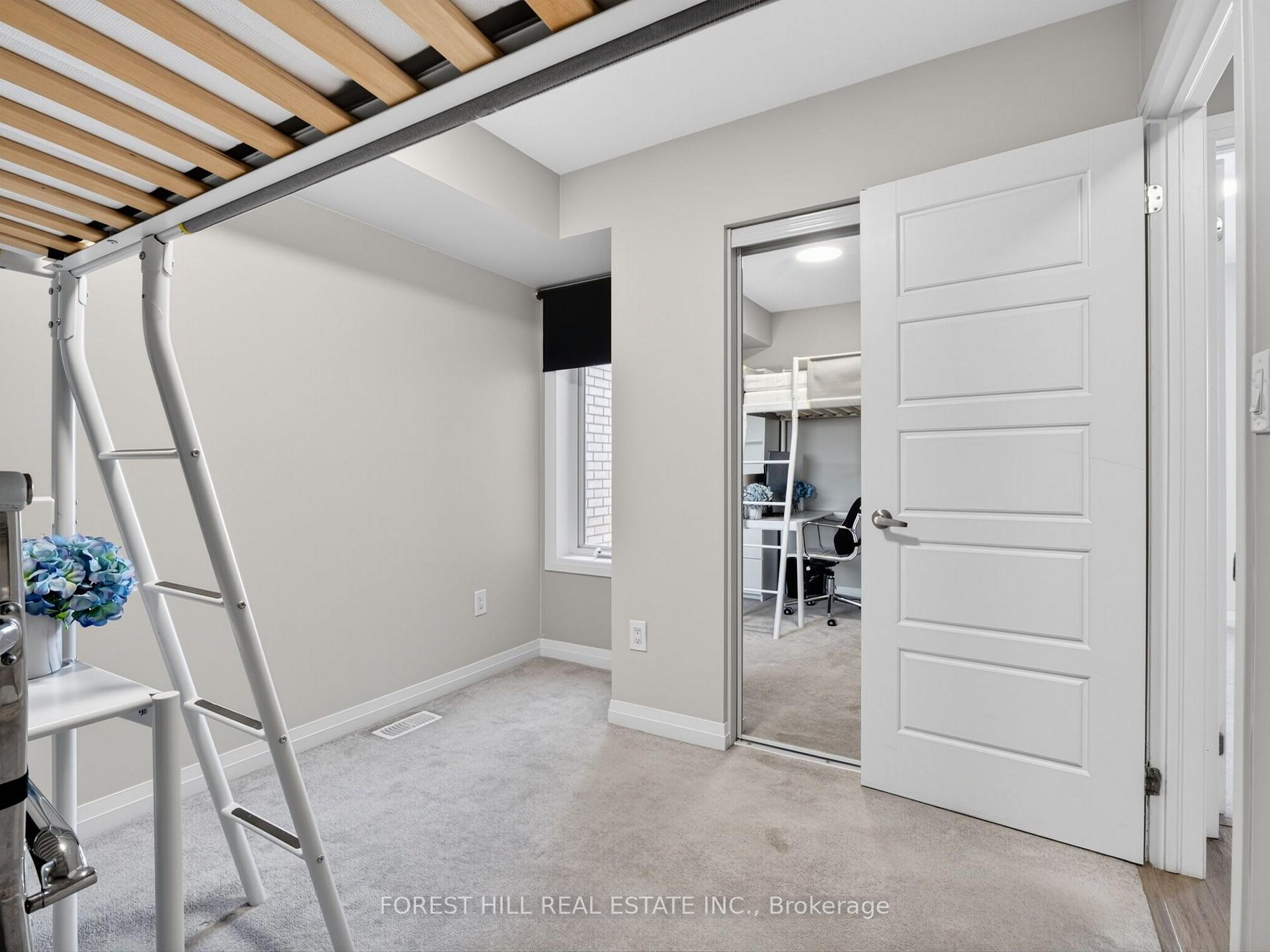 Photo 20 of 19 Stanley Greene Boulevard, North York, Downsview-Roding-CFB — HOMEH