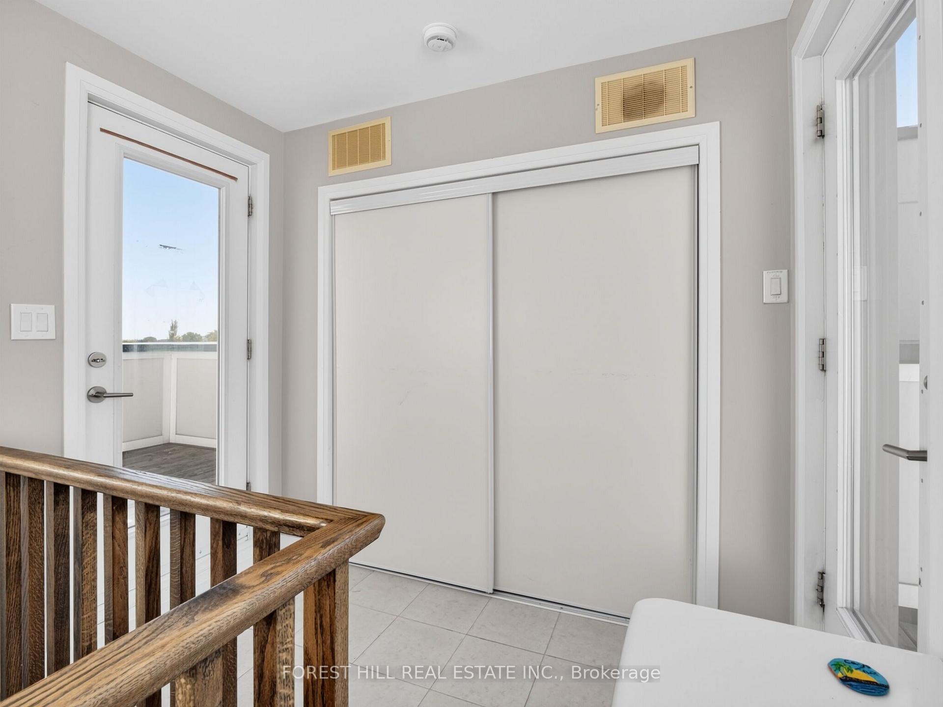 Photo 28 of 19 Stanley Greene Boulevard, North York, Downsview-Roding-CFB — HOMEH