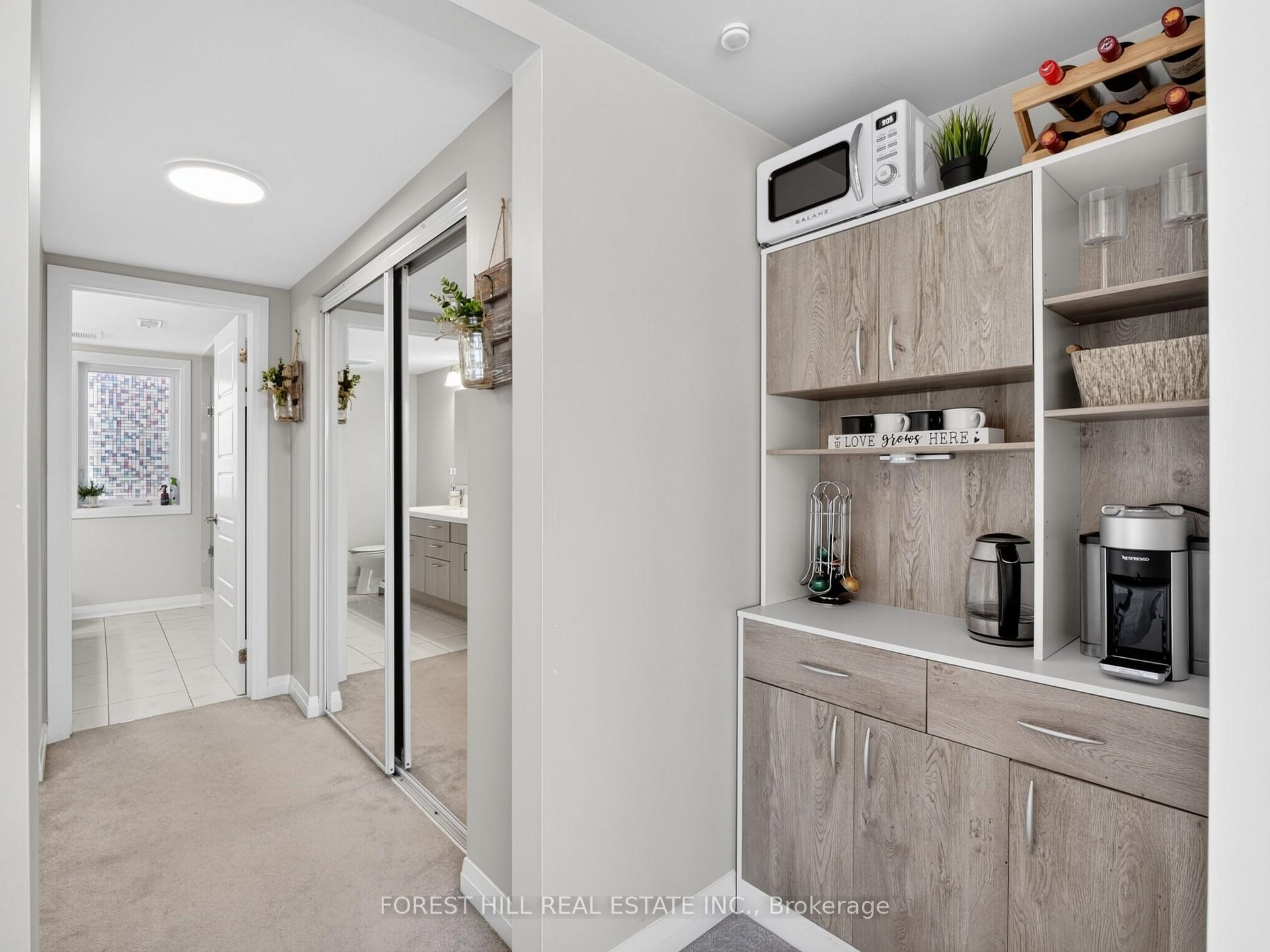 Photo 41 of 19 Stanley Greene Boulevard, North York, Downsview-Roding-CFB — HOMEH