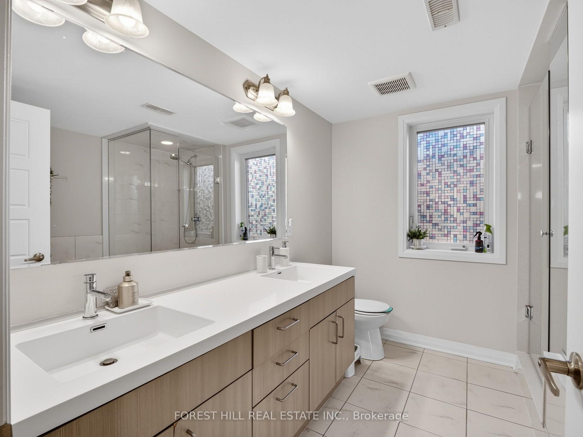 Photo 43 of 19 Stanley Greene Boulevard, North York, Downsview-Roding-CFB — HOMEH