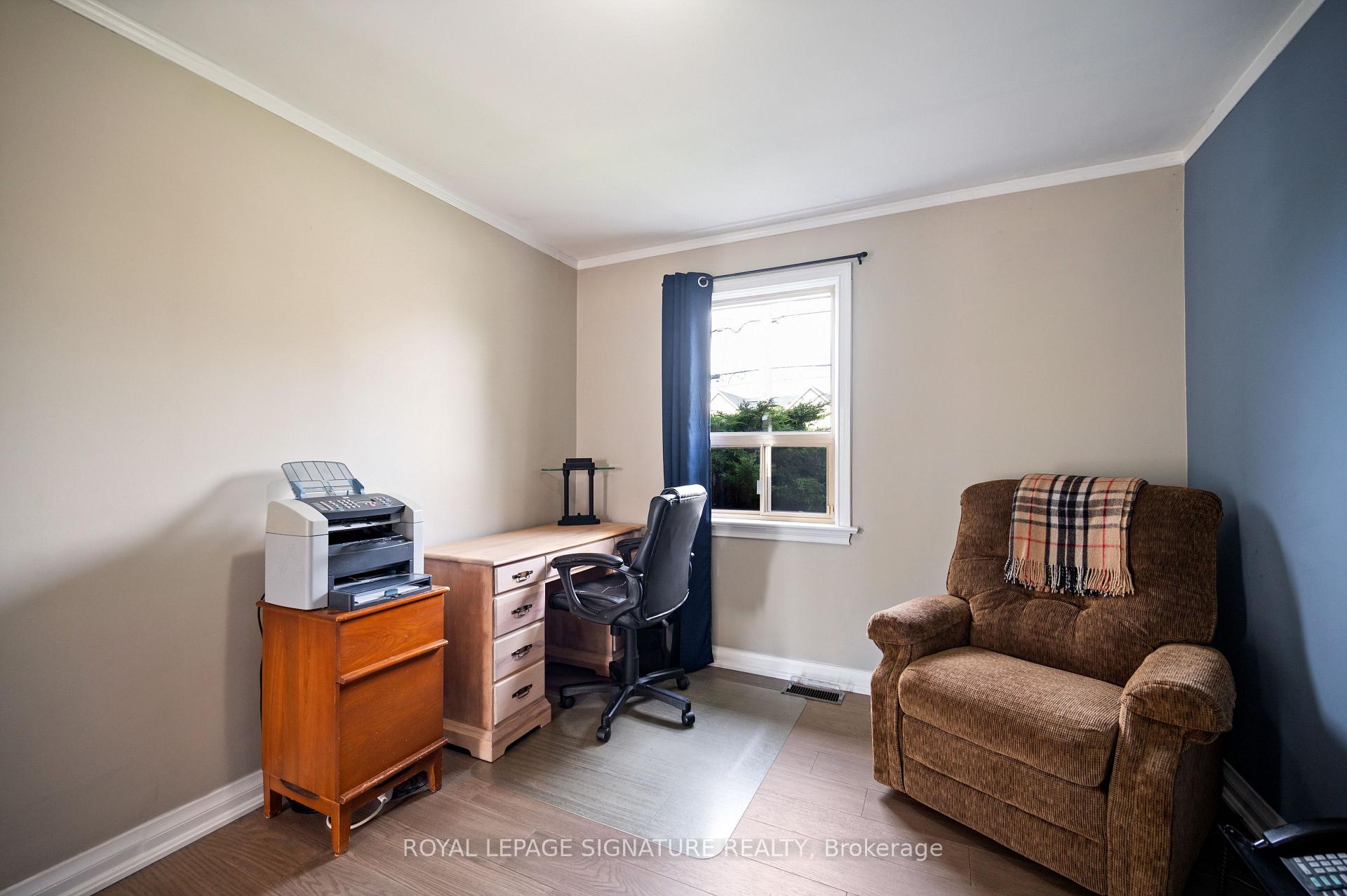 Photo 15 of 81 Nash Drive, North York, Downsview-Roding-CFB — HOMEH