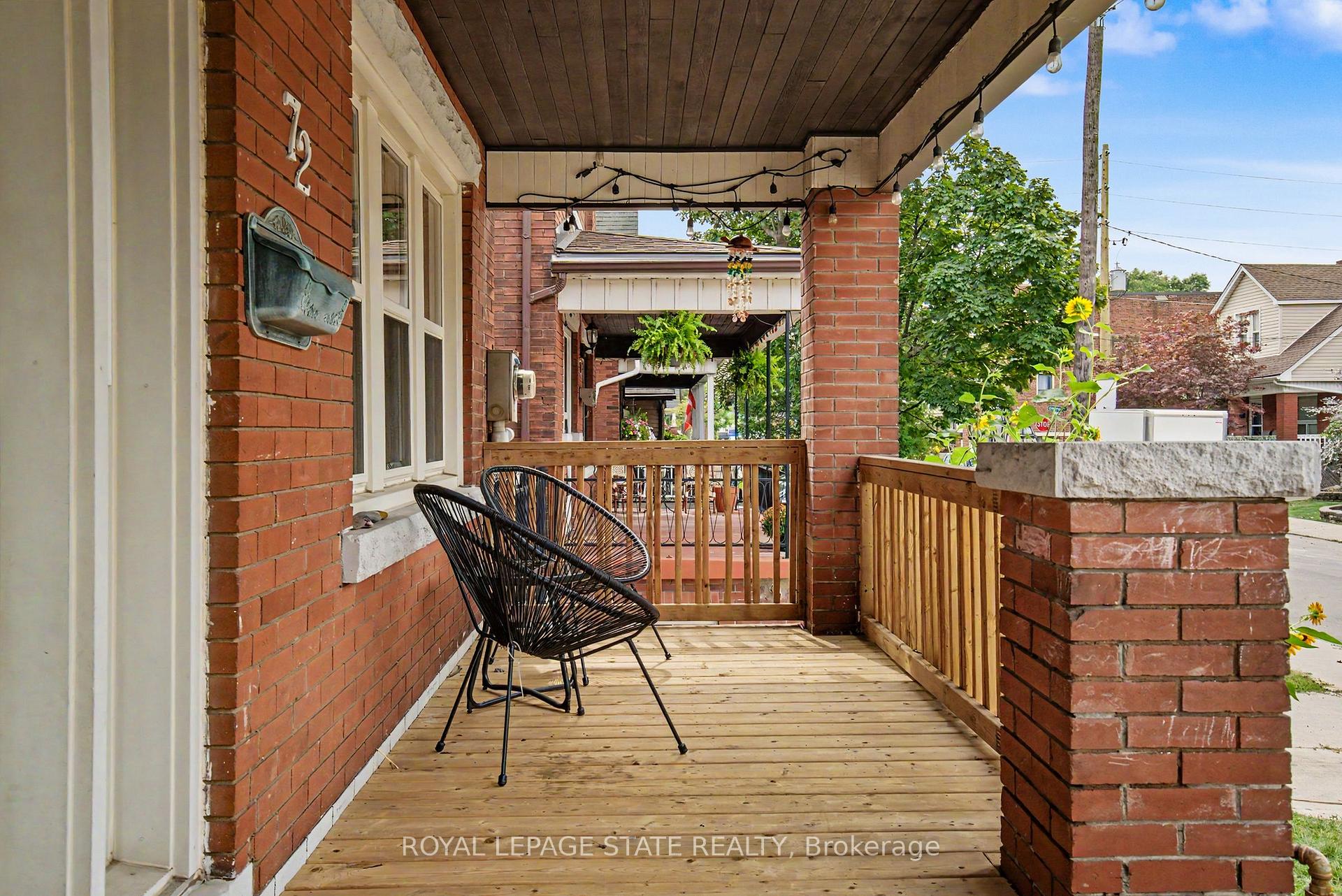 Photo 2 of 72 Garside Avenue N, Hamilton, Homeside — HOMEH
