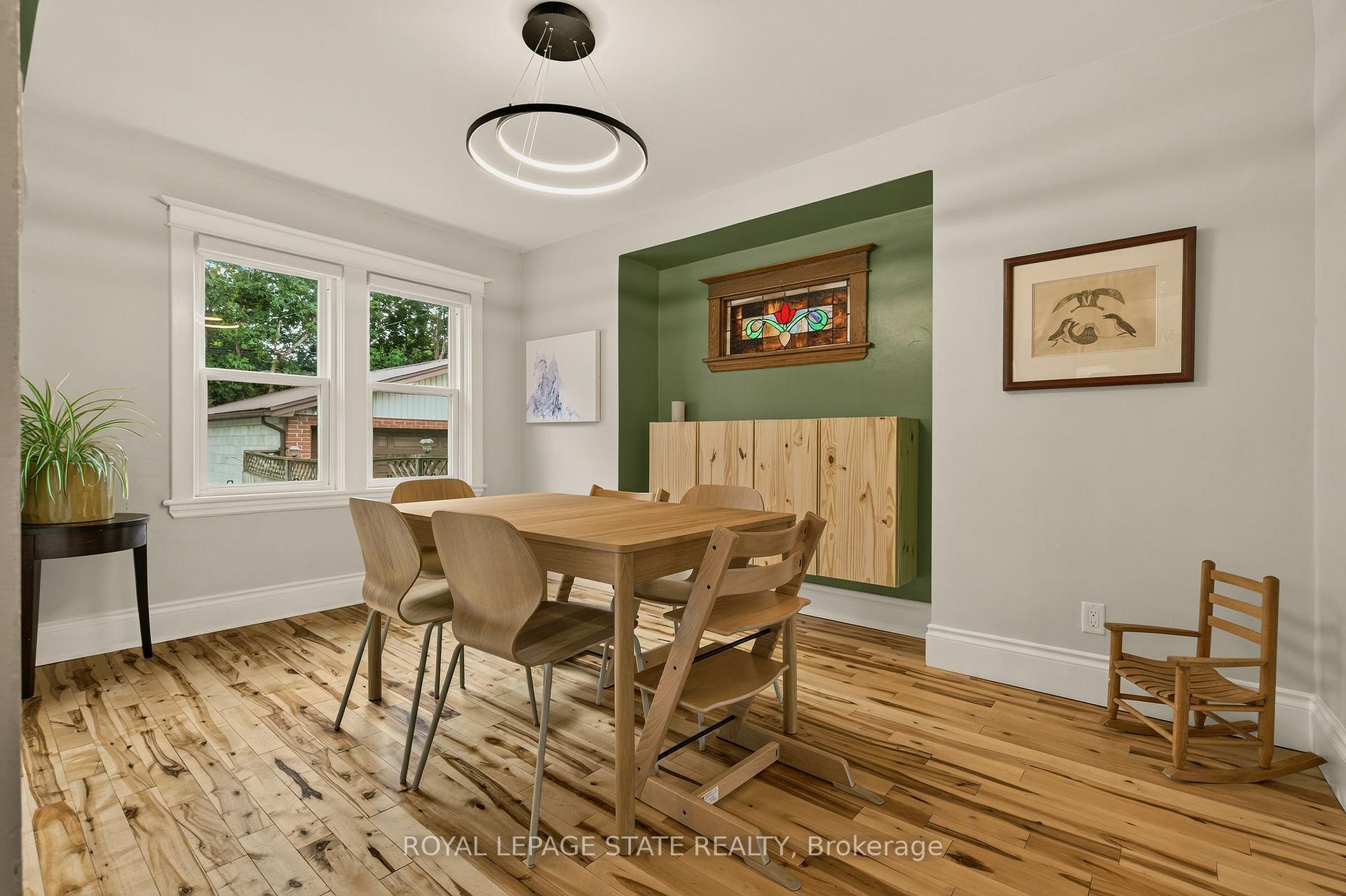 Photo 14 of 72 Garside Avenue N, Hamilton, Homeside — HOMEH
