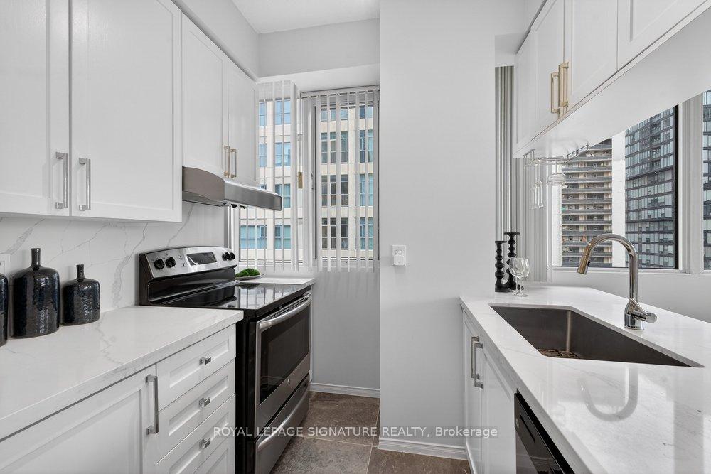 Photo 9 of Unit 707, 555 Yonge Street, Toronto, Church-Yonge Corridor — HOMEH