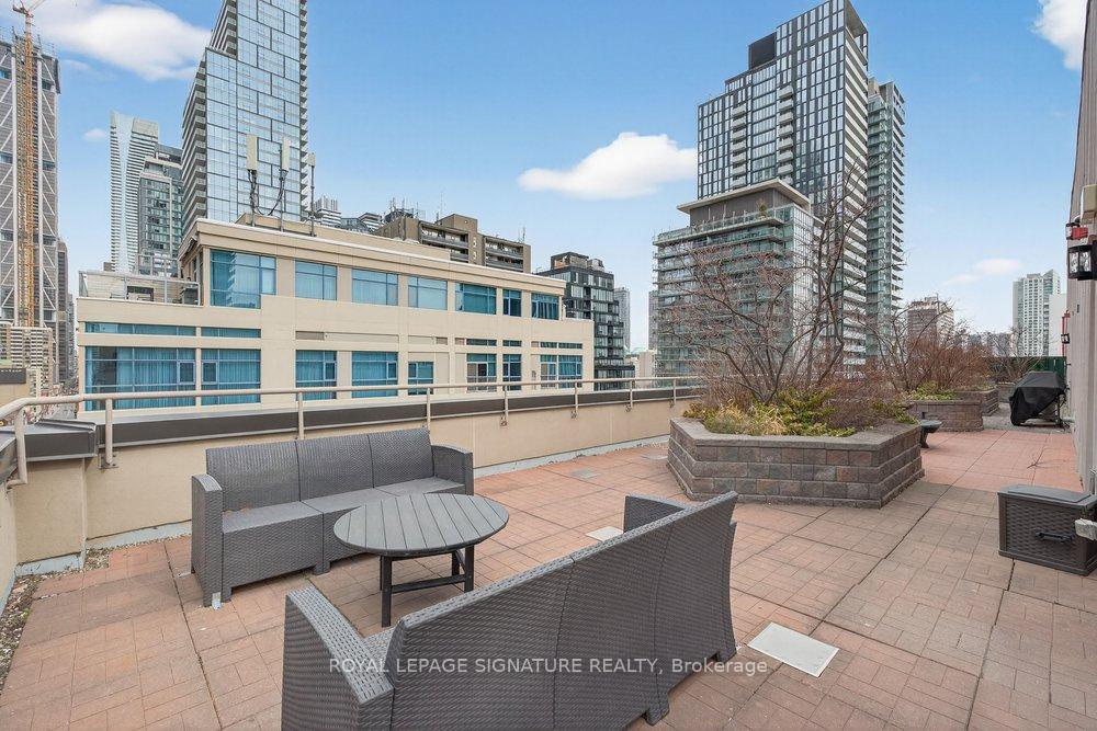 Photo 18 of Unit 707, 555 Yonge Street, Toronto, Church-Yonge Corridor — HOMEH