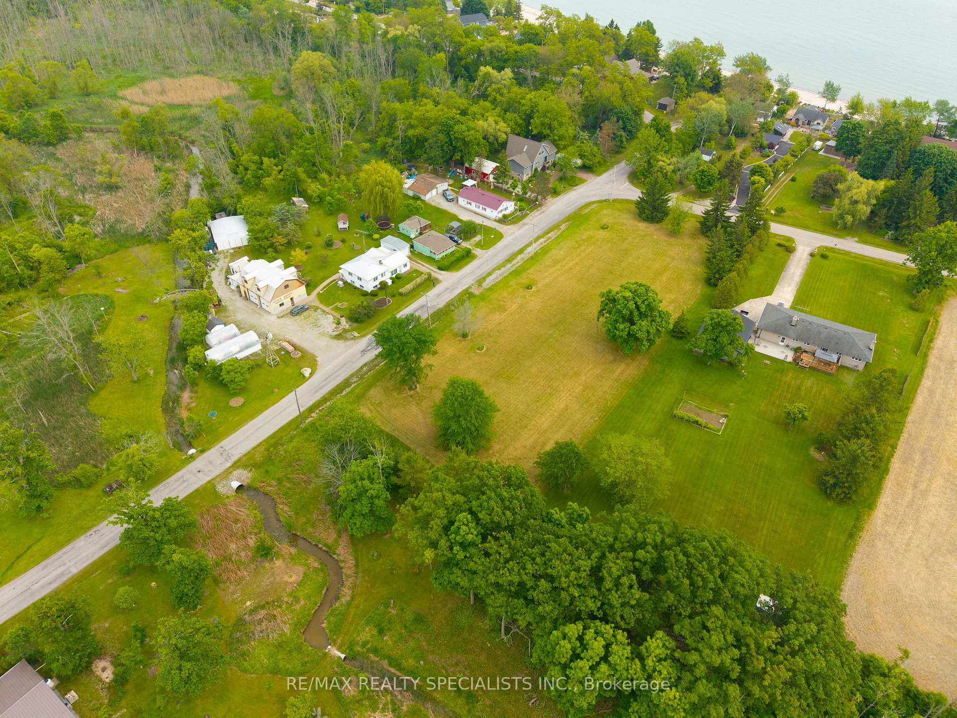Photo 8 of 91 Dover Street, Haldimand, Dunnville — HOMEH