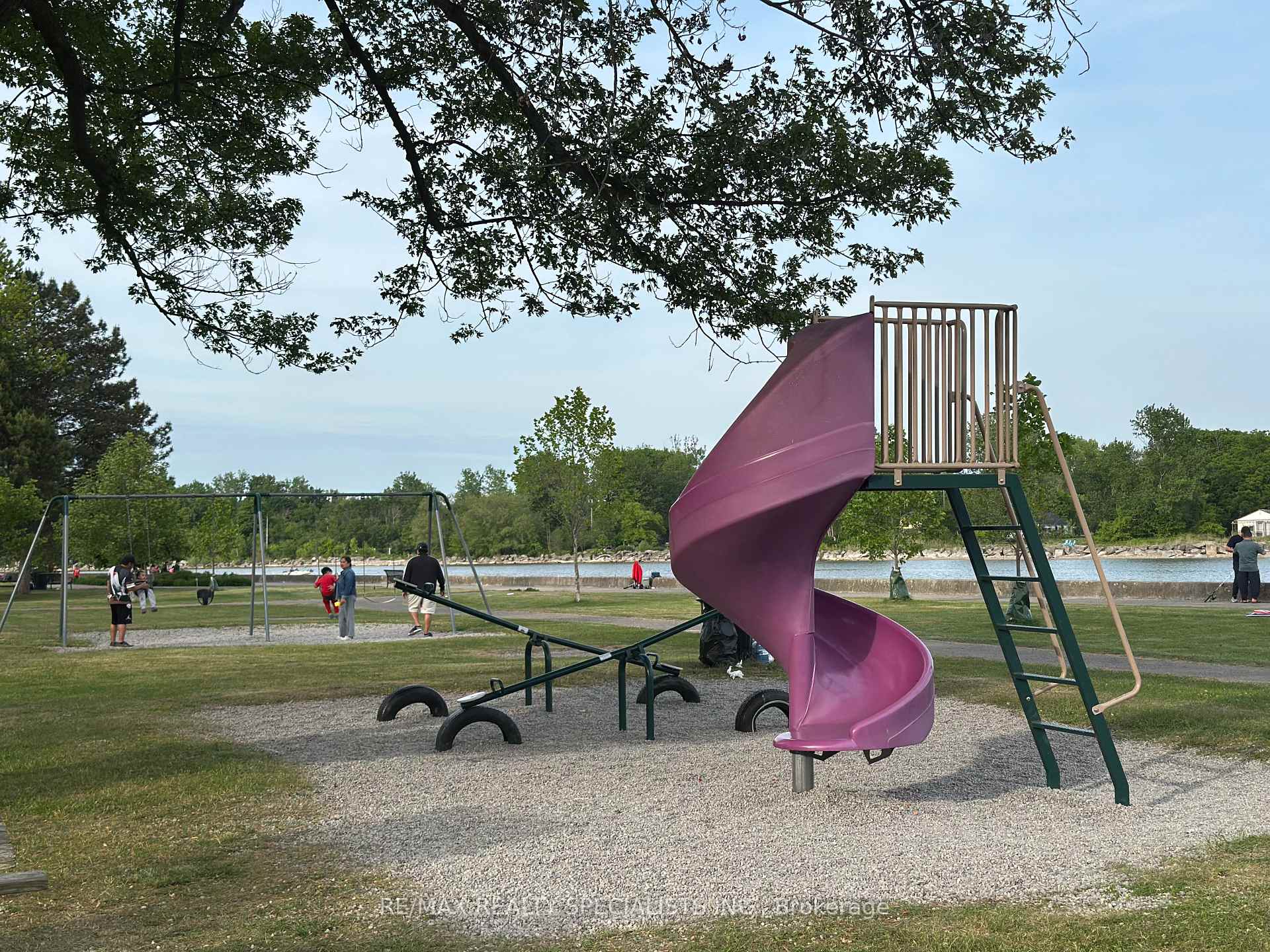 Photo 21 of 91 Dover Street, Haldimand, Dunnville — HOMEH