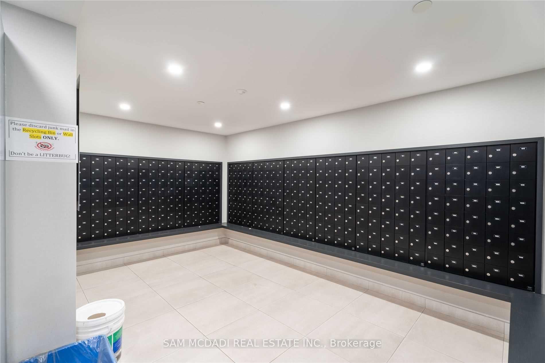 Photo 3 of Unit 514, 4065 Confederation Parkway, Mississauga, City Centre — HOMEH