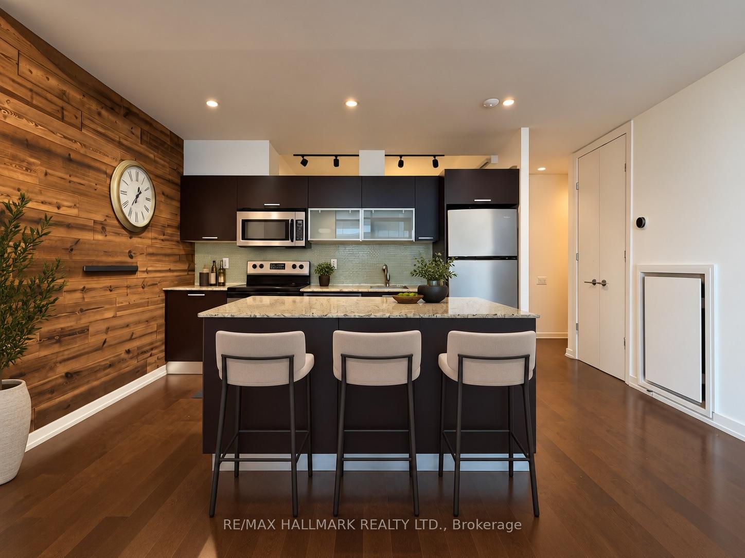 Photo 2 of Unit 807, 10 Morrison Street, Toronto, Waterfront Communities — HOMEH
