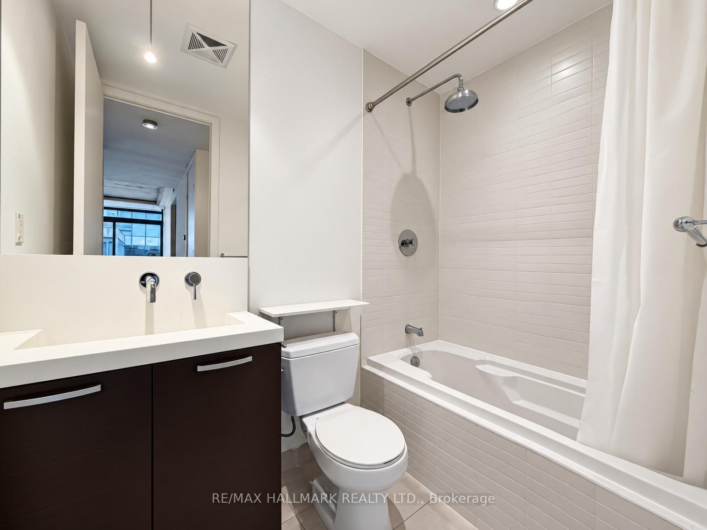 Photo 9 of Unit 807, 10 Morrison Street, Toronto, Waterfront Communities — HOMEH