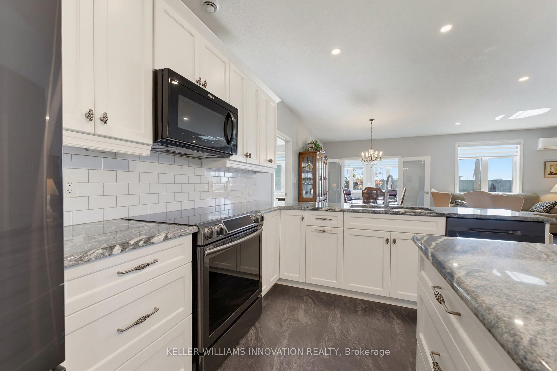 Photo 16 of Unit 27, 375 Mitchell Road S, North Perth, Elma — HOMEH