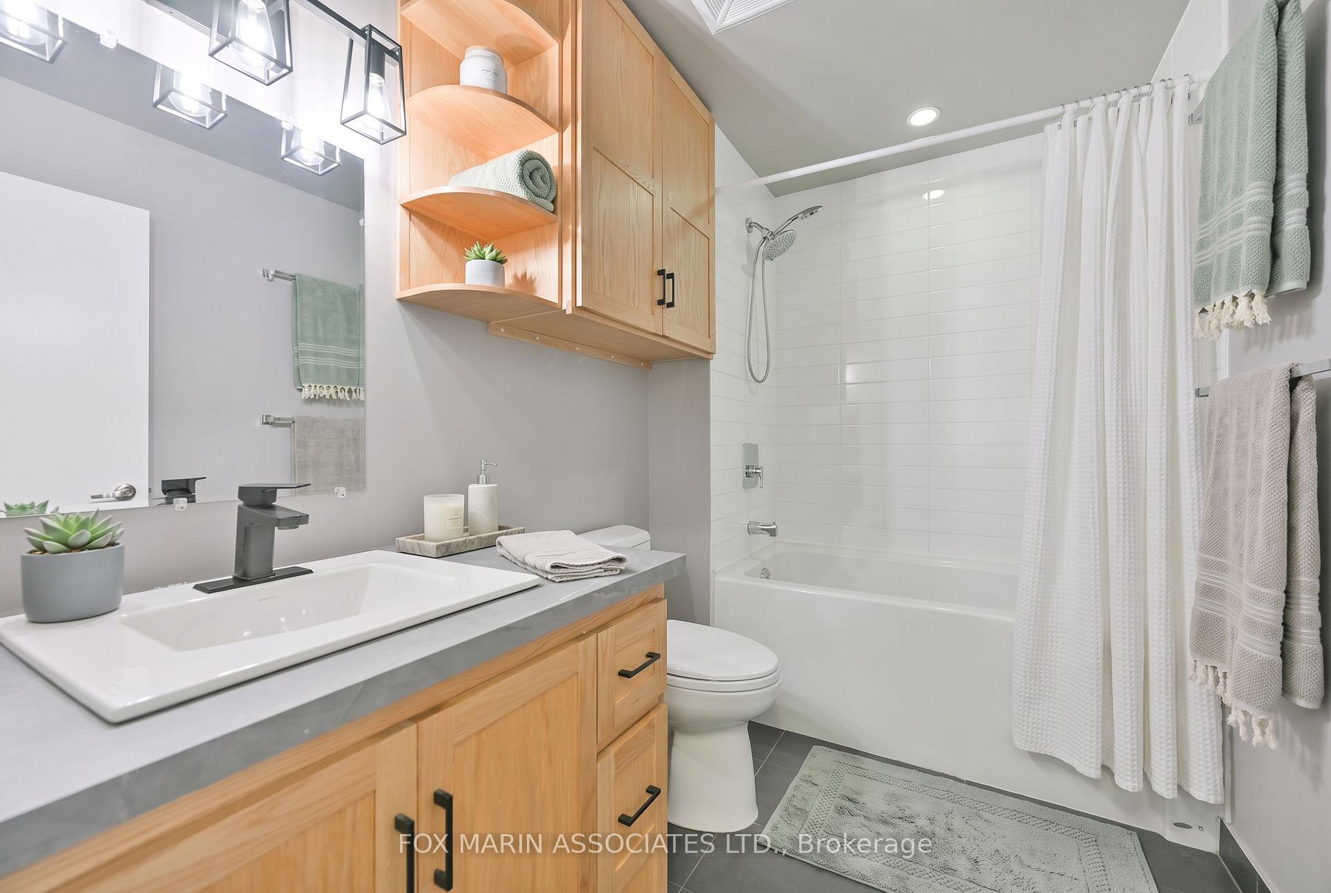 Photo 9 of Unit 301, 32 Camden Street, Toronto, Waterfront Communities — HOMEH